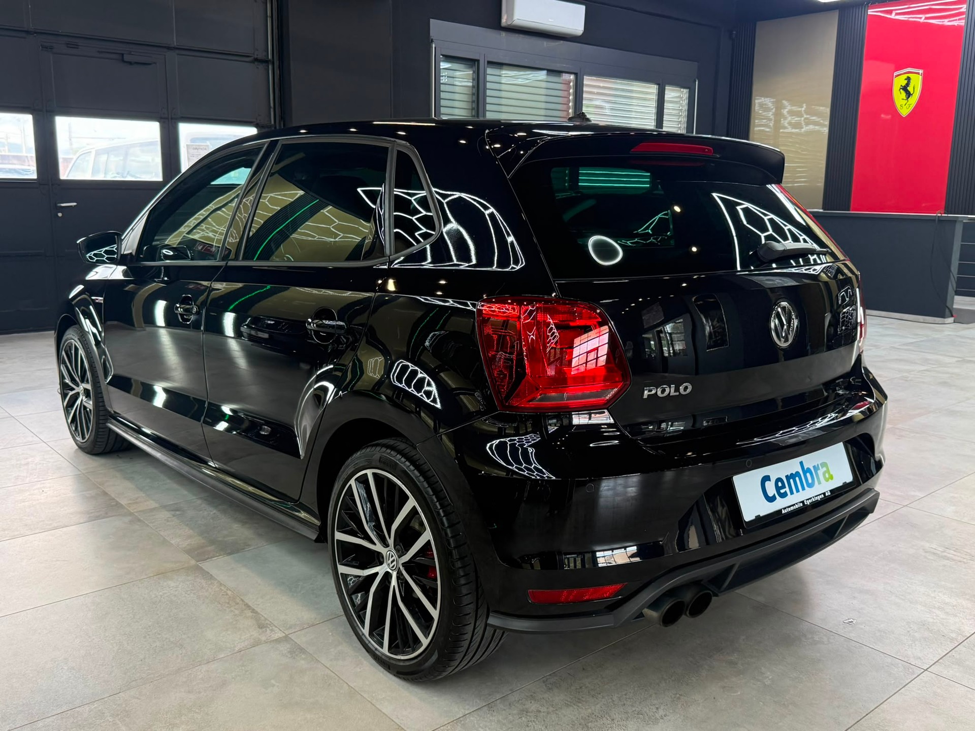 VW Polo 1.8 TSI GTI DSG-image-6