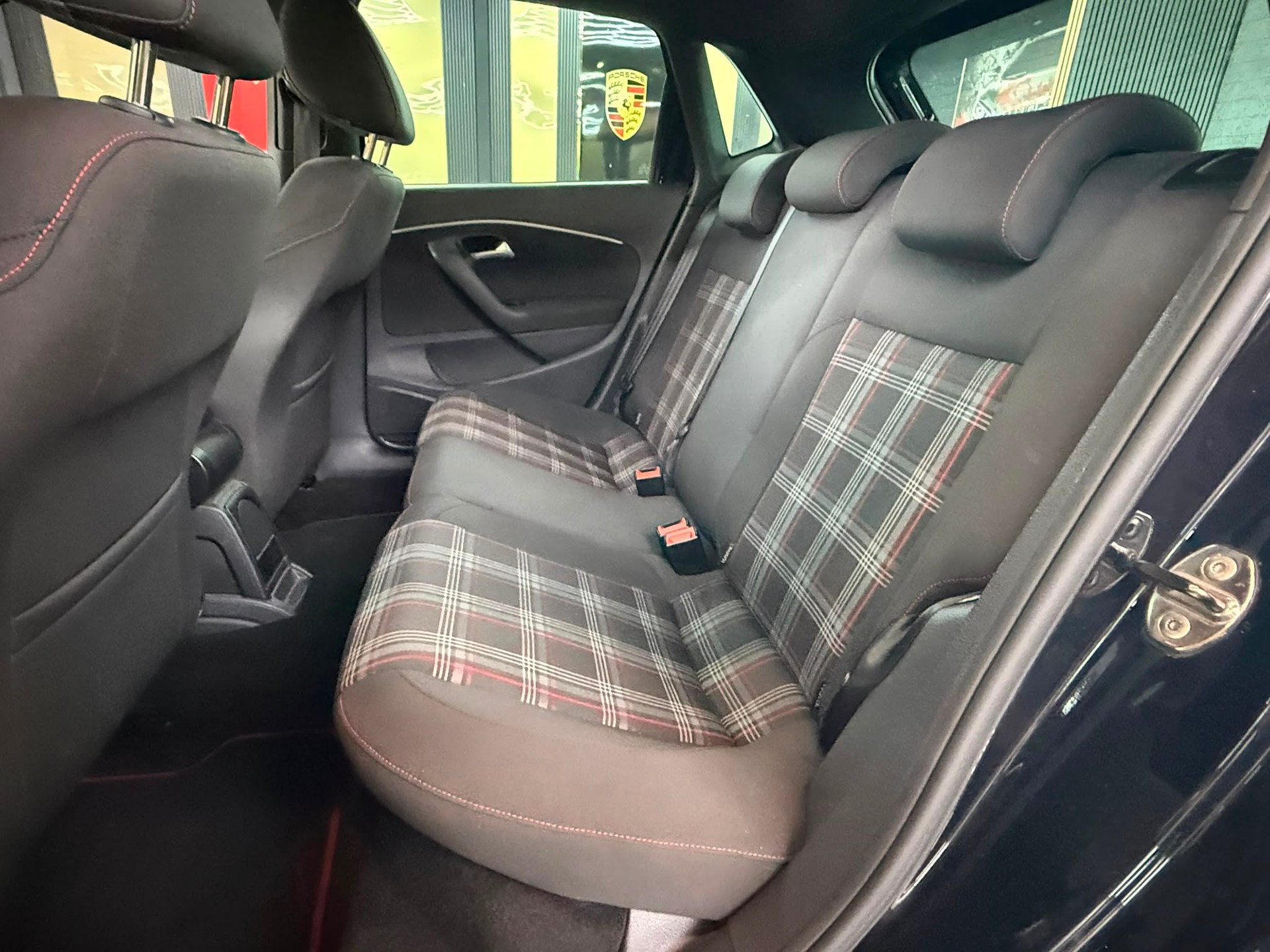 VW Polo 1.8 TSI GTI DSG-image-14