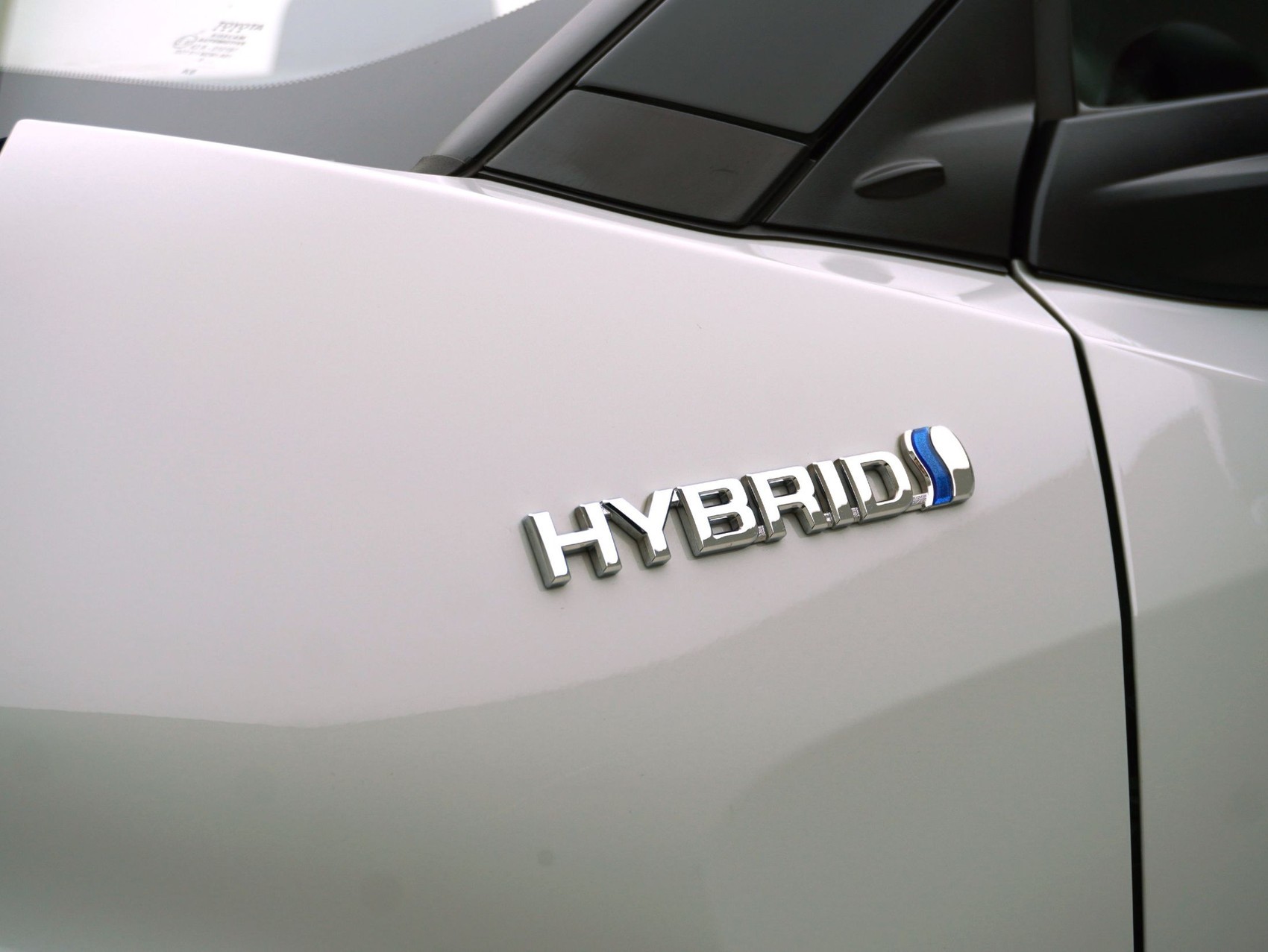 TOYOTA C-HR 2.0 VVTi HSD GR Sport-image-22