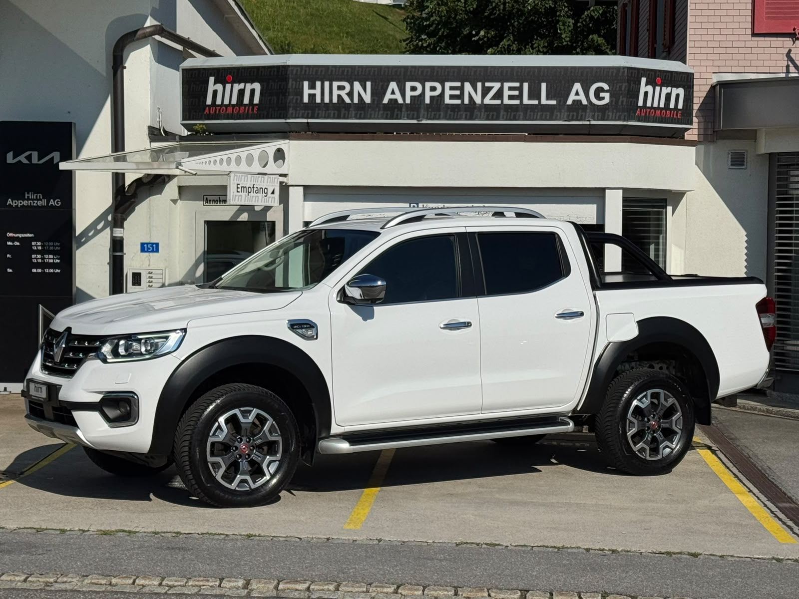 RENAULT Alaskan Pick-up 2.3 dCi 190 TwinTurbo ICE 4x4-image-0