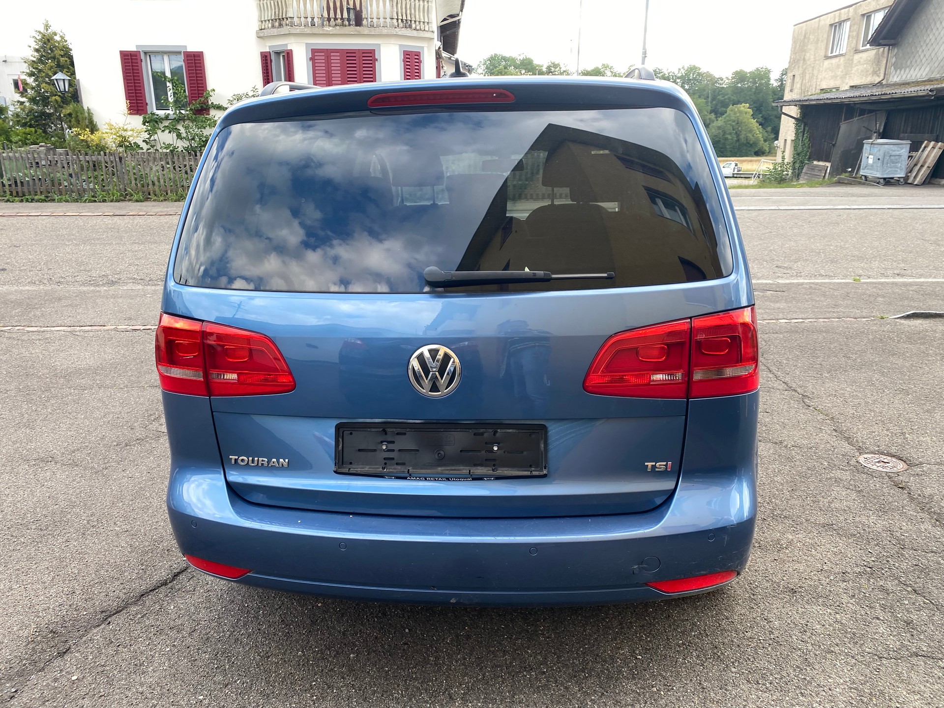 VW Touran 1.4 TSI Team DSG-image-5