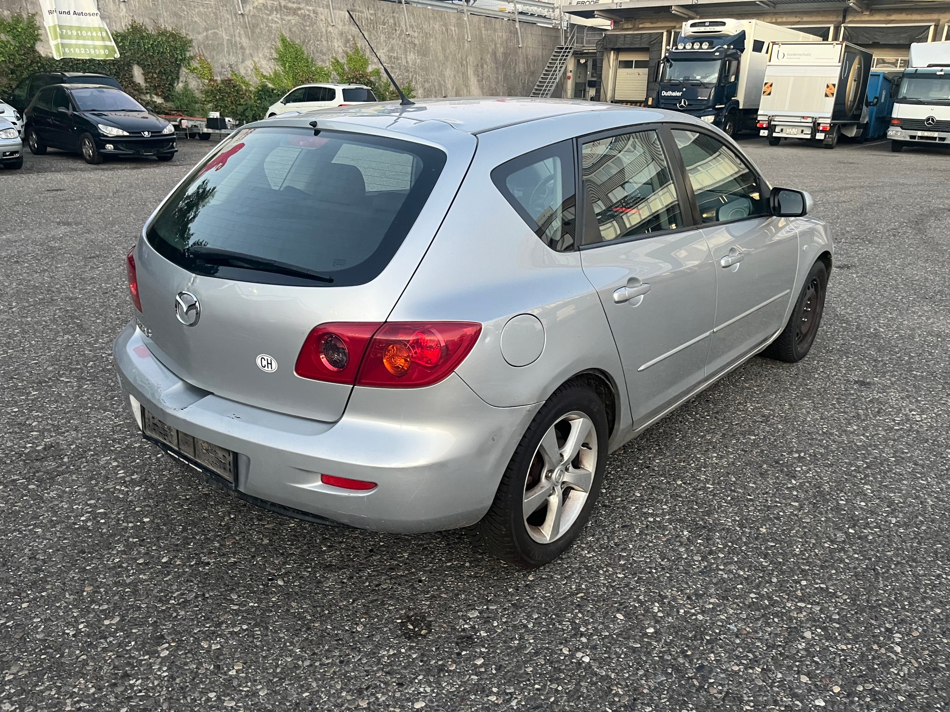 MAZDA 3 2.0 16V Exclusive-image-3