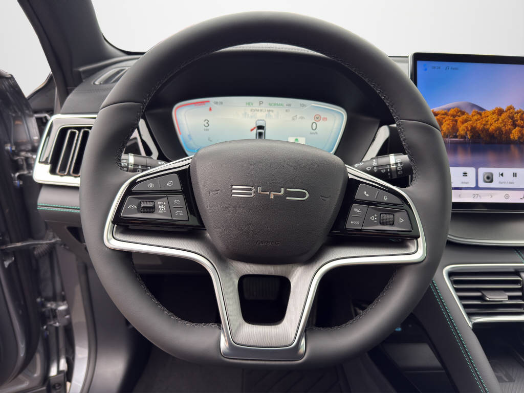 BYD Seal U DM-i Design AWD-image-9