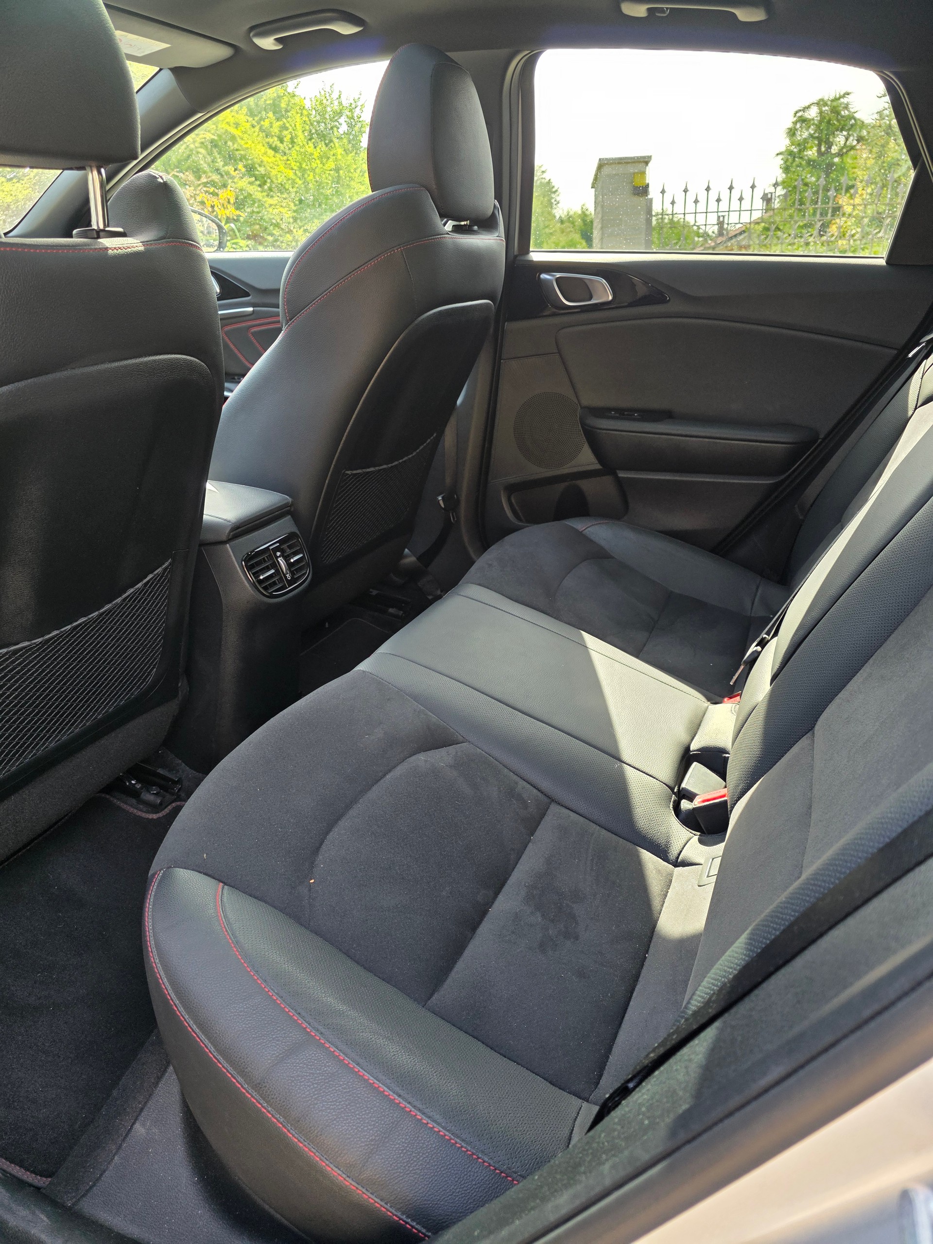 KIA 1.6 T-GDi GT-image-6