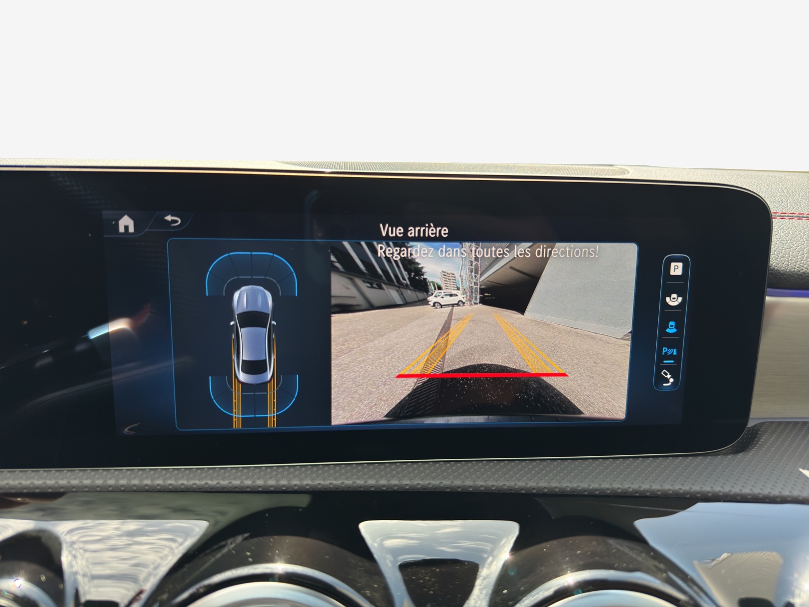 MERCEDES-BENZ CLA 220 4Matic 8G-DCT-image-13