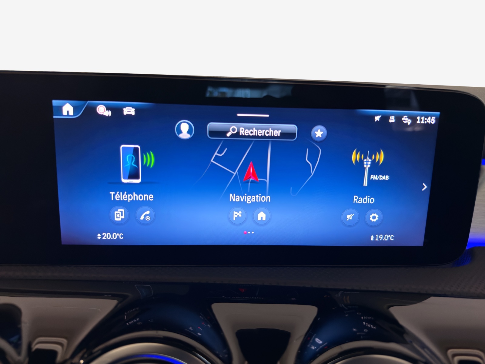 MERCEDES-BENZ CLA 220 4Matic 8G-DCT-image-14
