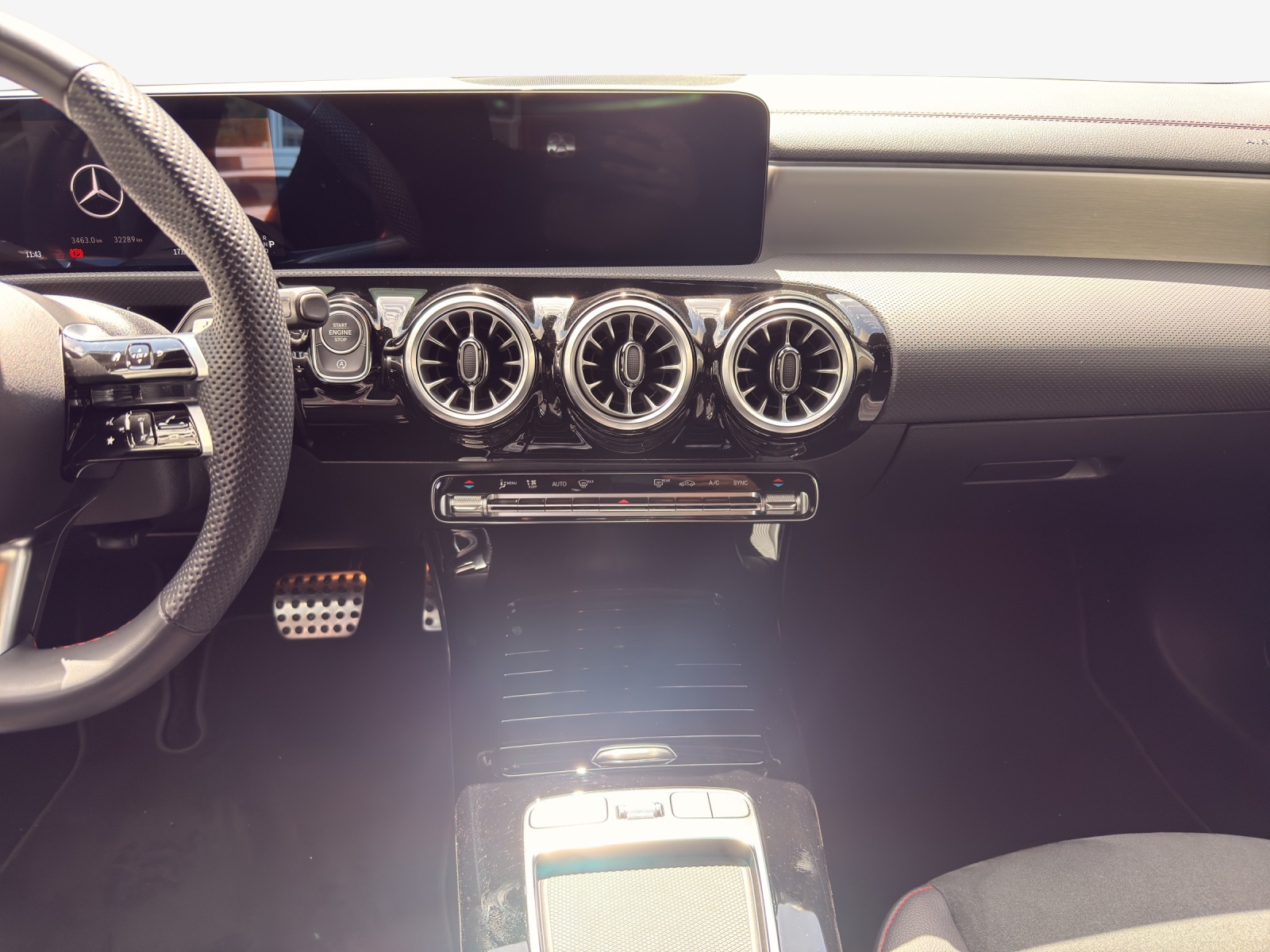 MERCEDES-BENZ CLA 220 4Matic 8G-DCT-image-10