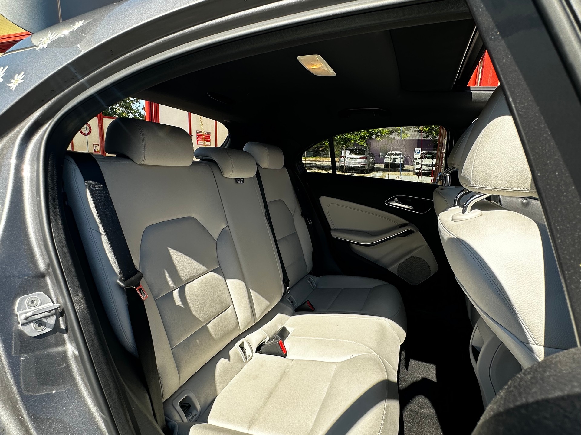 MERCEDES-BENZ A 180 CDI Style 7G-DCT-image-10
