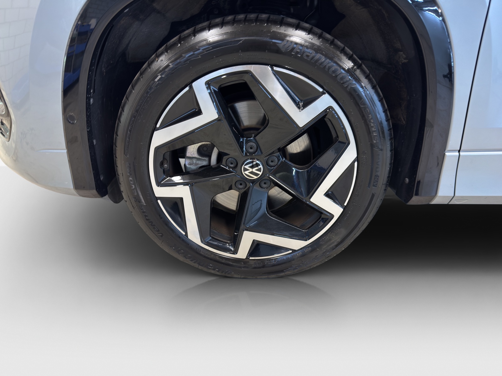 VW Tayron 2.0 TSI R-Line DSG 4Motion-image-13