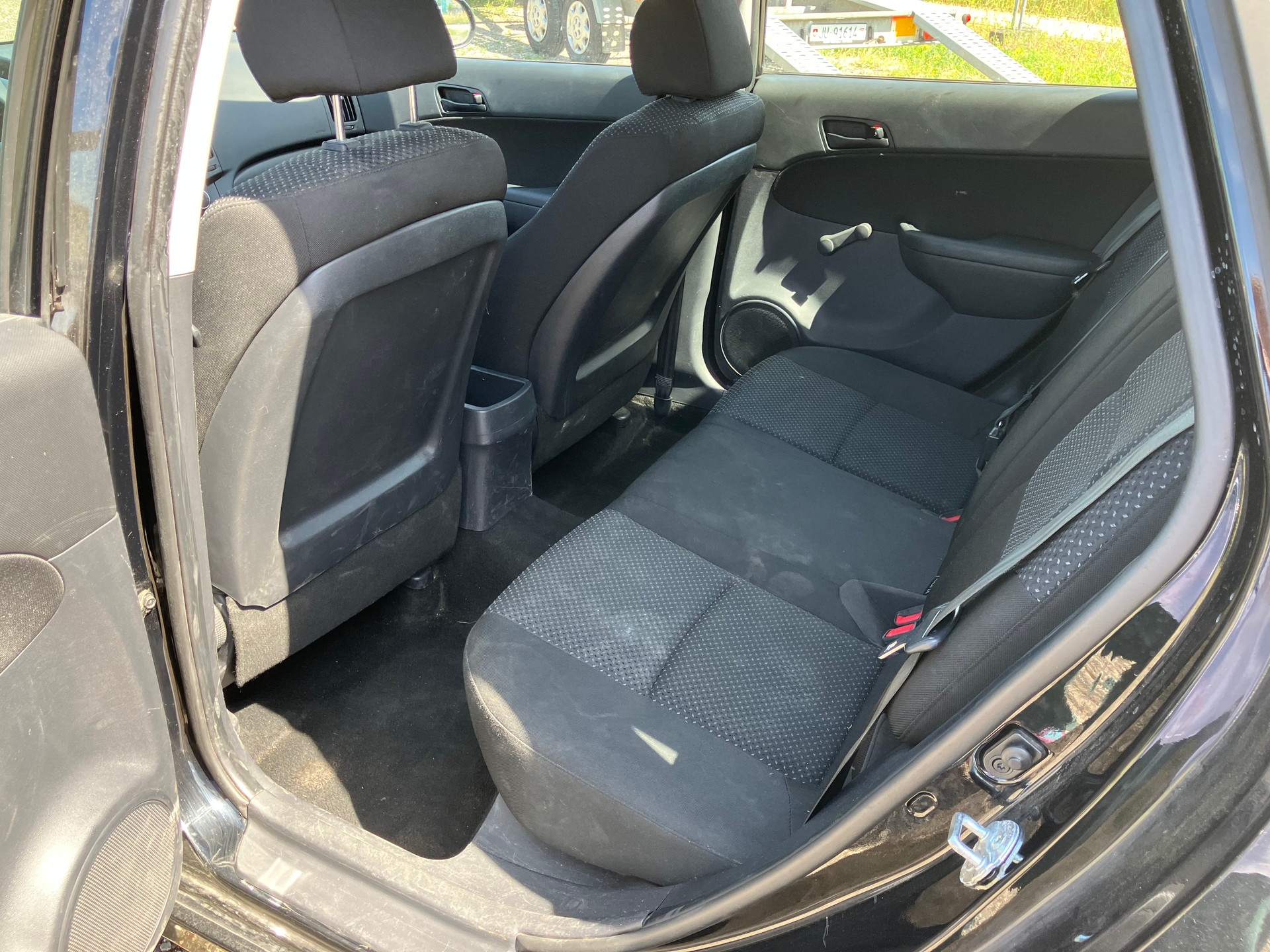 HYUNDAI i30 Wagon 1.4 Comfort-image-6