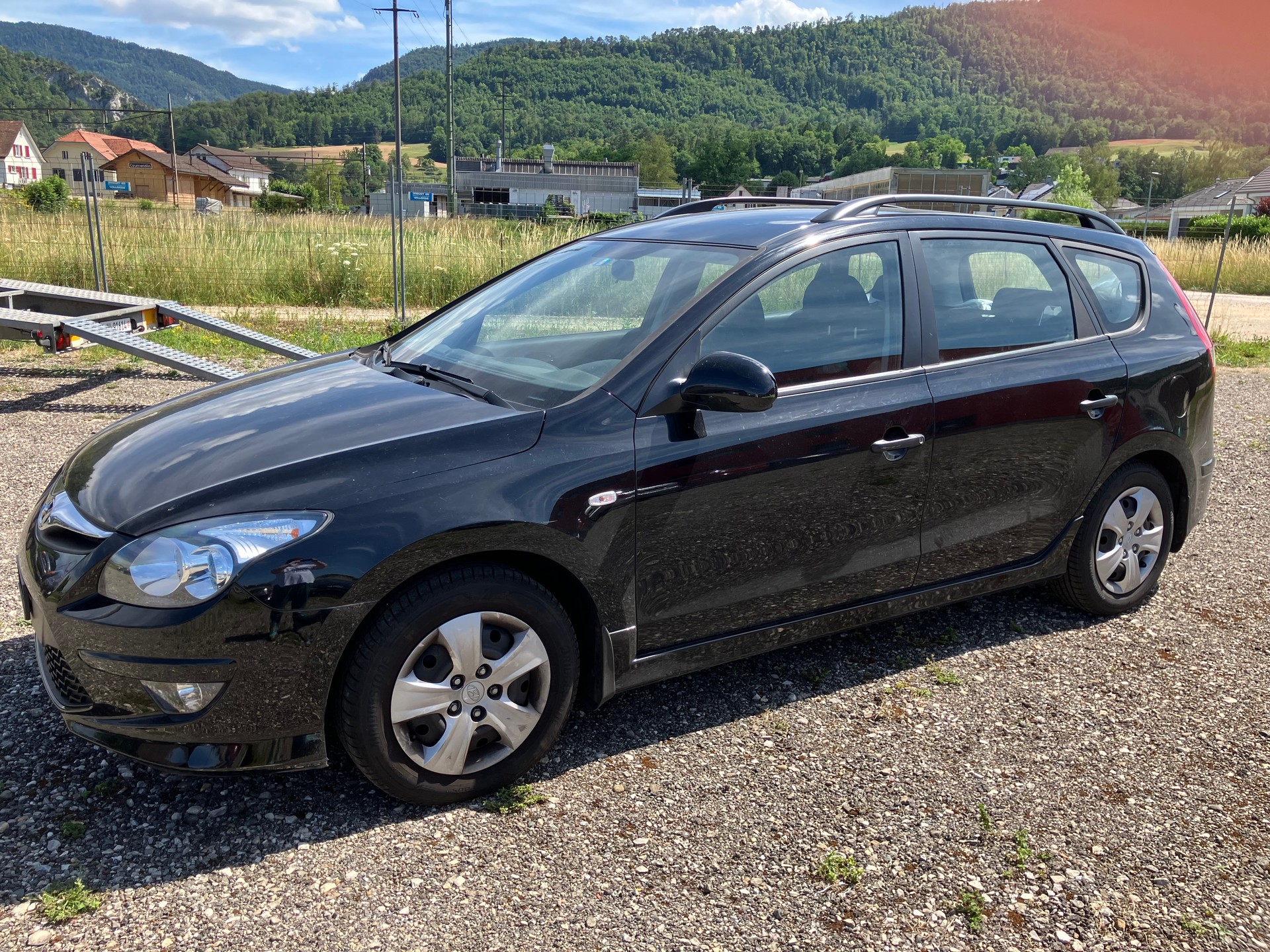HYUNDAI i30 Wagon 1.4 Comfort-image-0