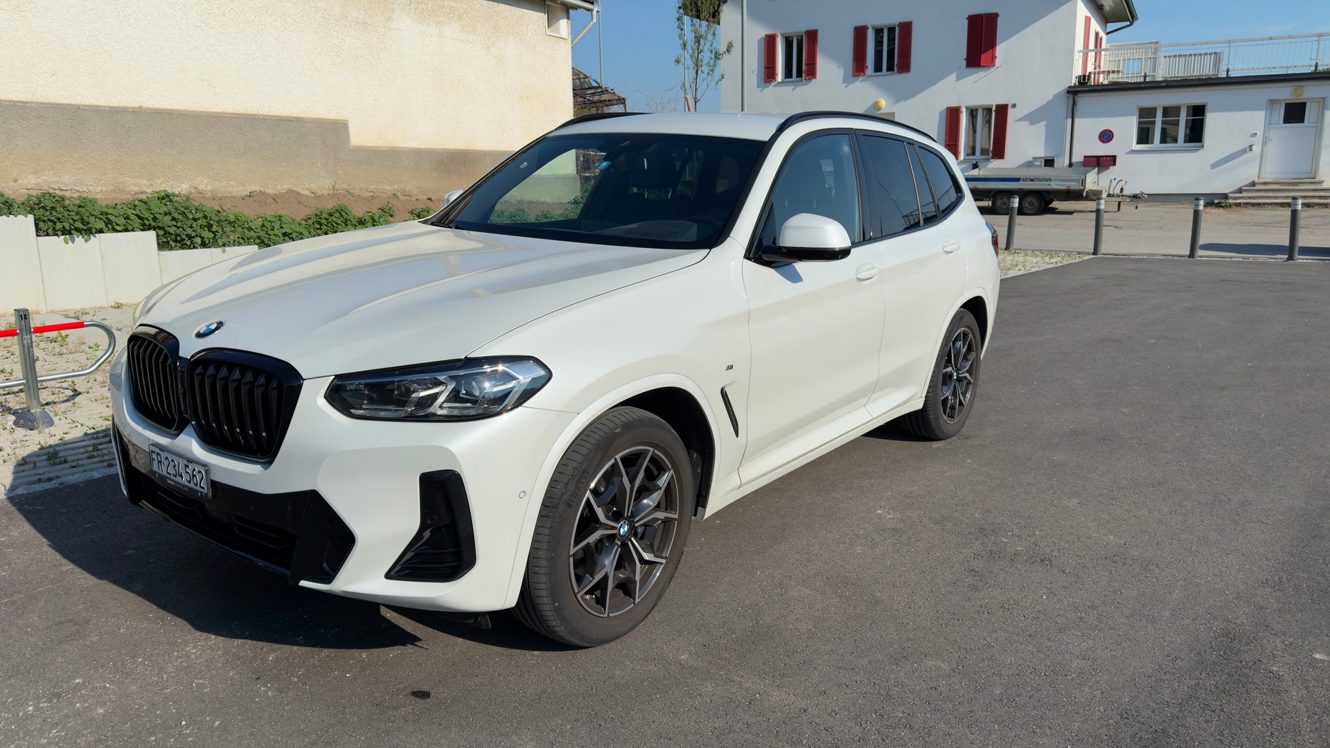 BMW 20d xDrive-image-1