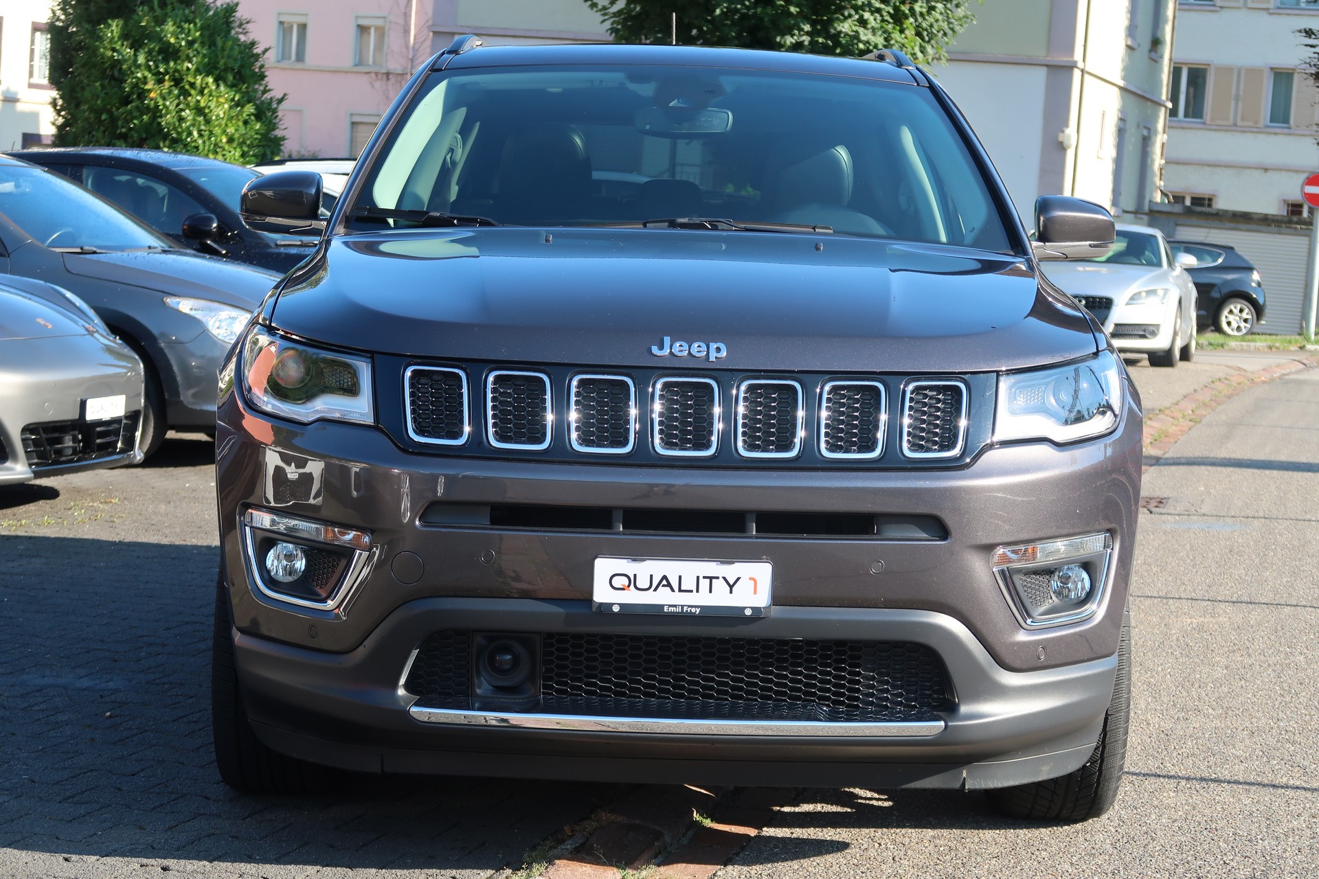 JEEP Compass 1.4 Turbo Limited AWD 9ATX-showroom-element-1