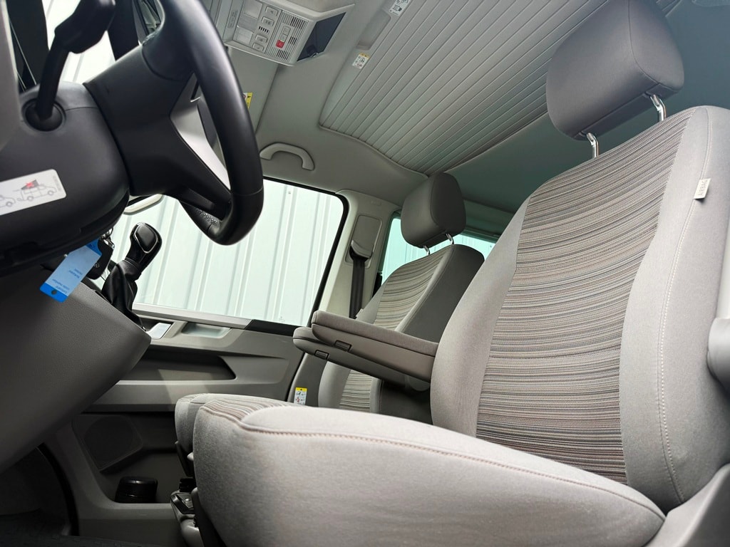 VW T6.1 California 2.0 TDI Beach Edition Liberty DSG-image-11