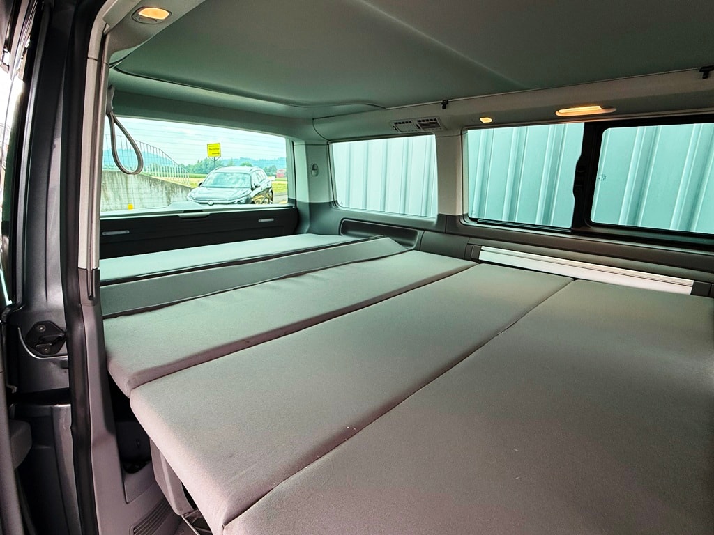 VW T6.1 California 2.0 TDI Beach Edition Liberty DSG-image-14