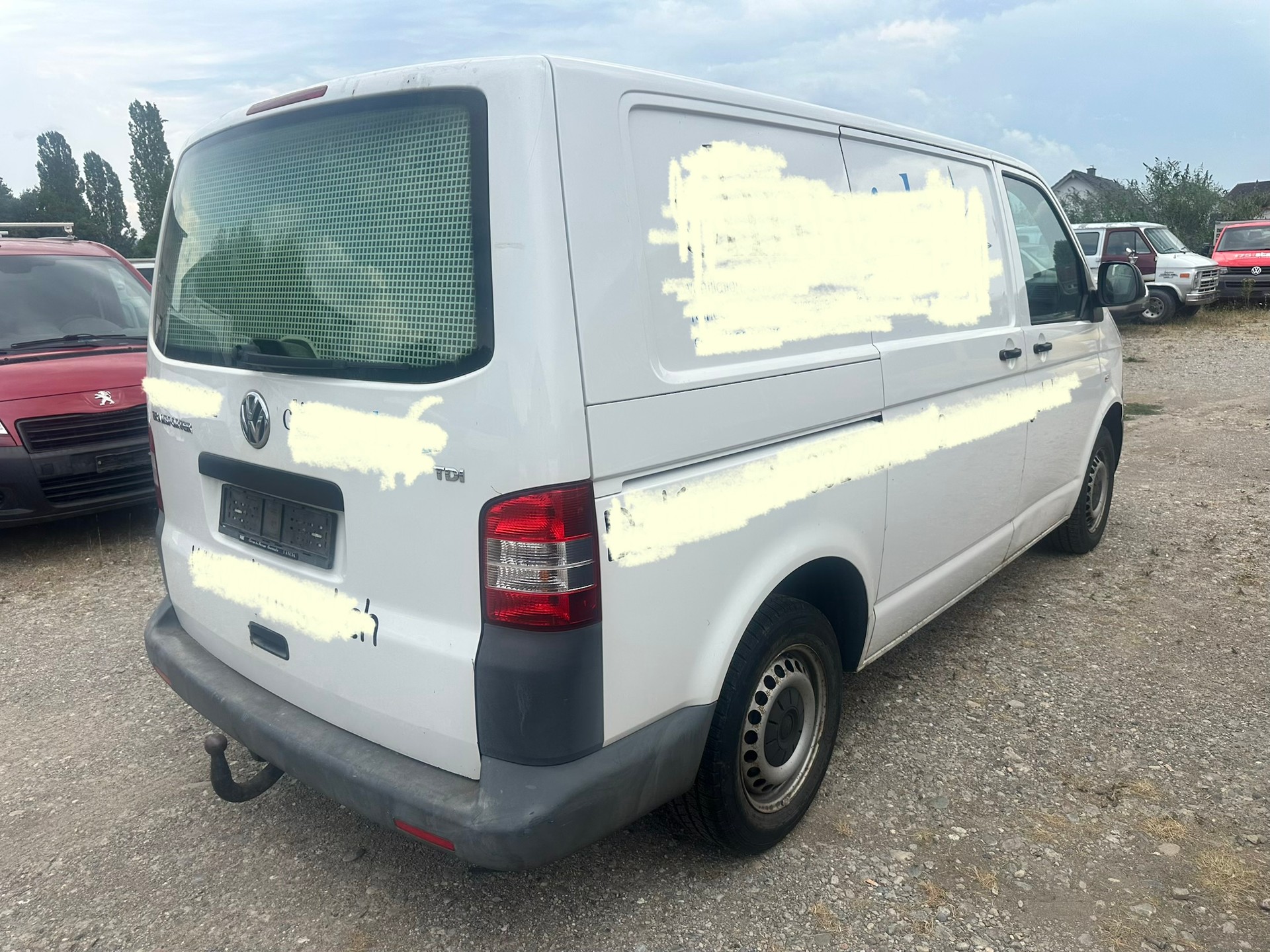 VW T5 2.0 TDI-image-3