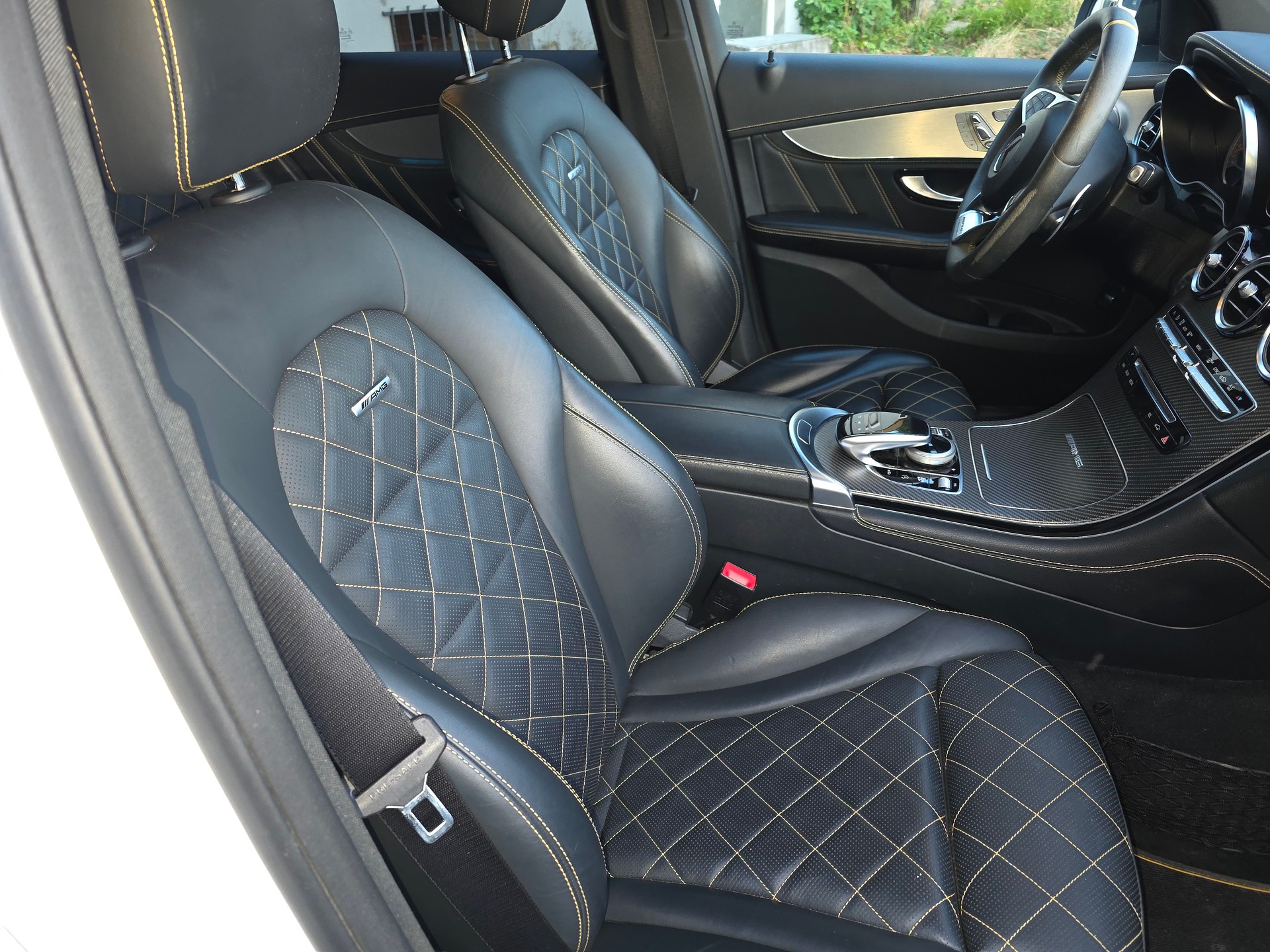 MERCEDES-BENZ GLC Coupé 63 AMG Edition 1 4Matic+ 9G-Tronic-image-4