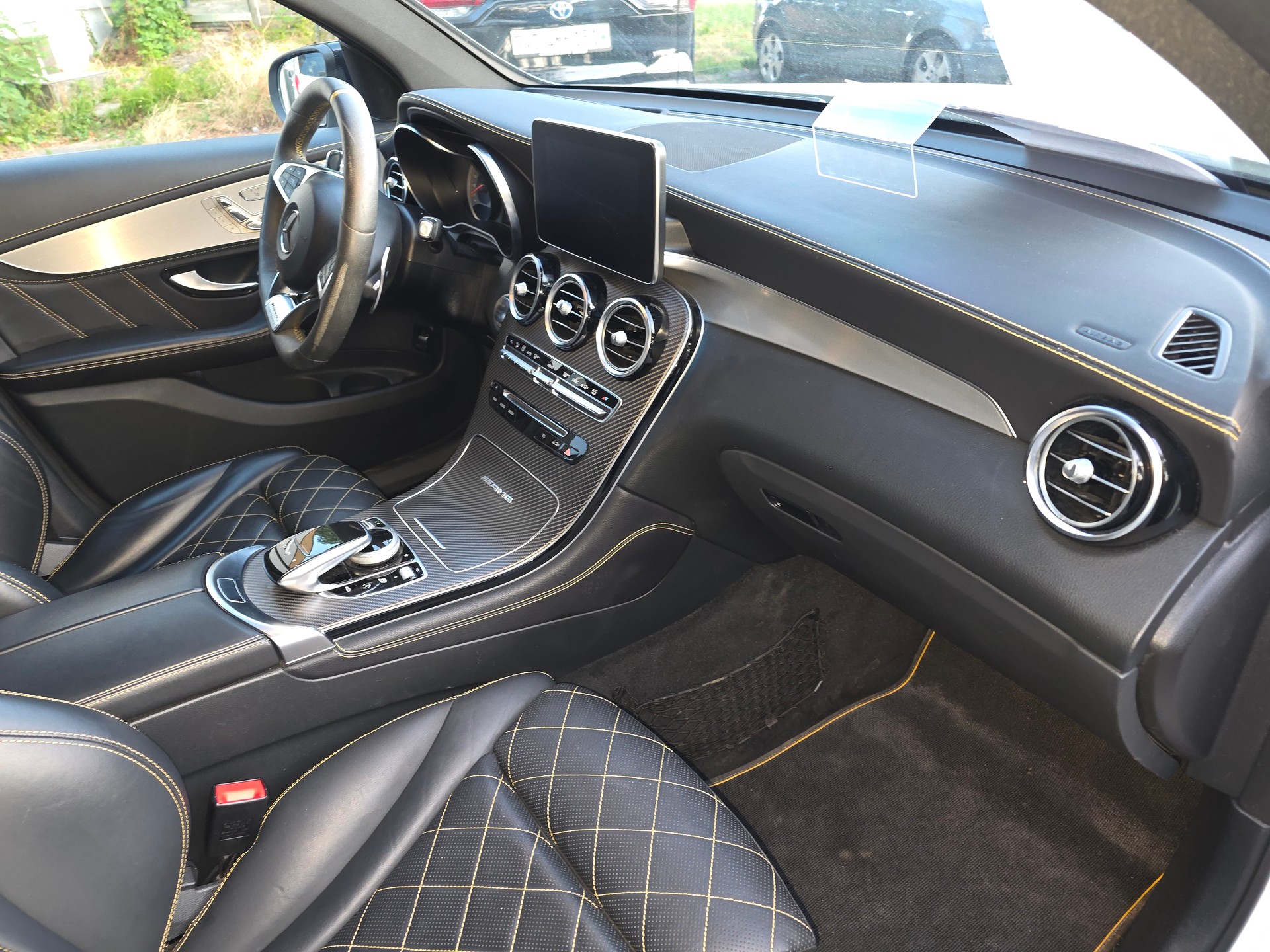 MERCEDES-BENZ GLC Coupé 63 AMG Edition 1 4Matic+ 9G-Tronic-image-3