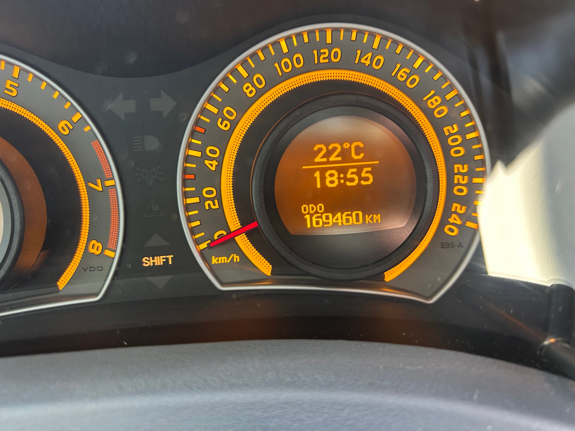 TOYOTA Auris 1.6 Linea Sol-image-8