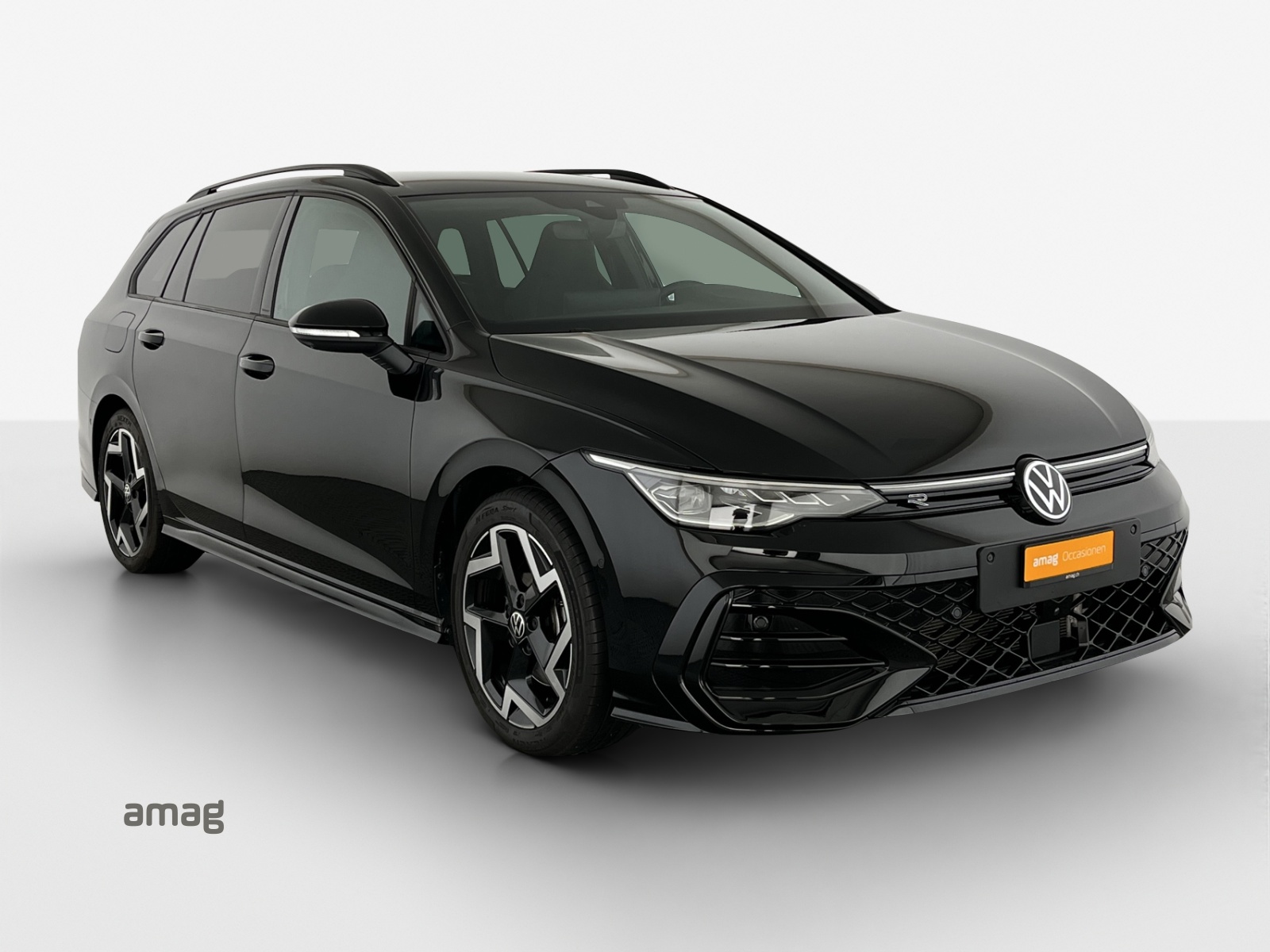 VW Golf Variant 2.0 TSI R-Line DSG 4 Motion-image-5