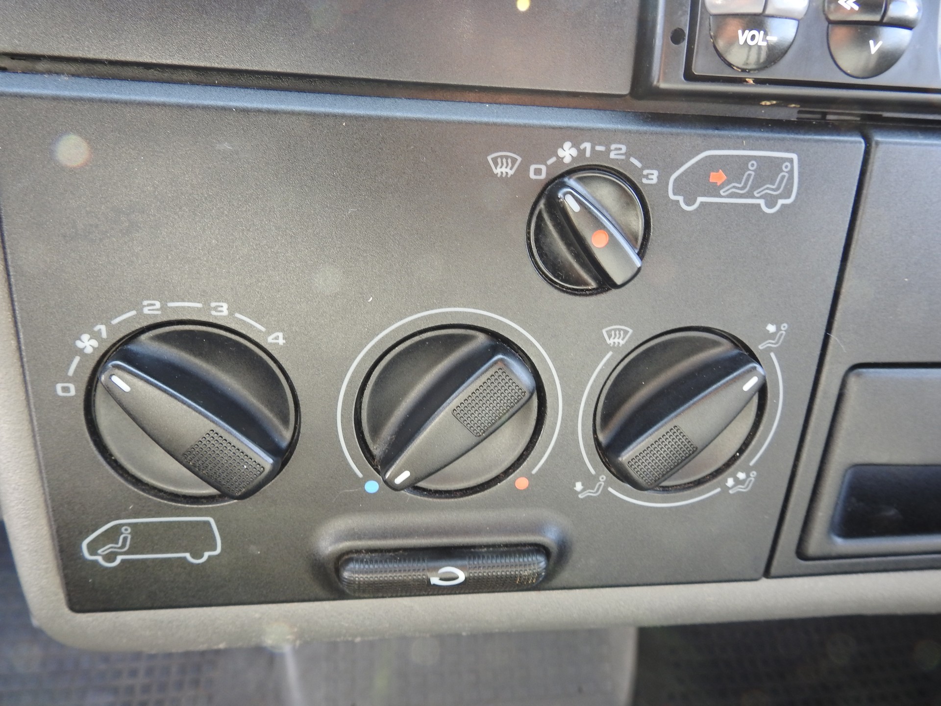 VW T4 2.5-image-25
