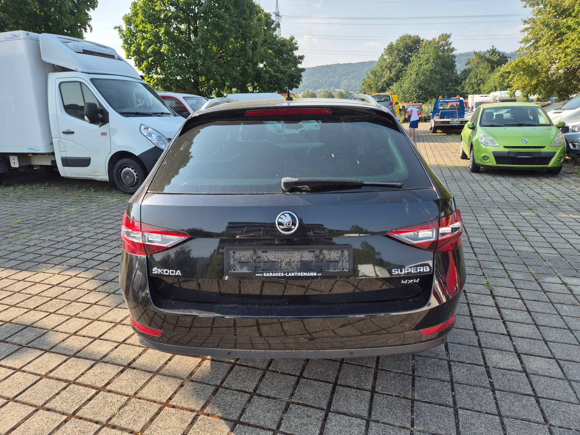 SKODA Superb Combi 2.0 TDi Ambition 4x4 DSG-image-7