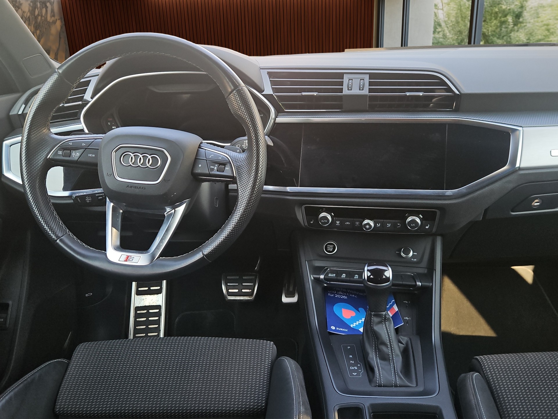 AUDI Q3 35 TFSI S line S-tronic-image-9