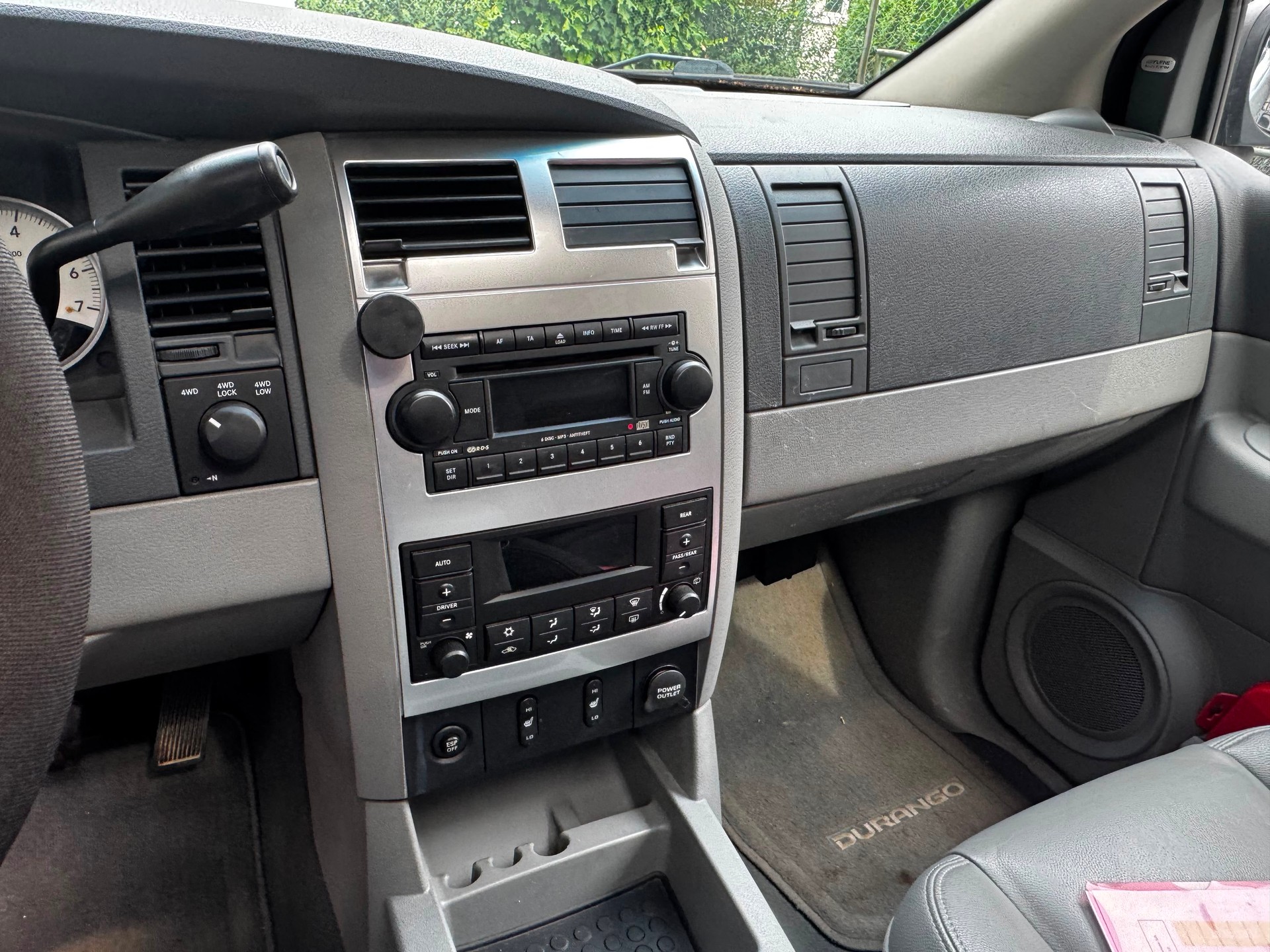 DODGE Durango 5.7-image-11
