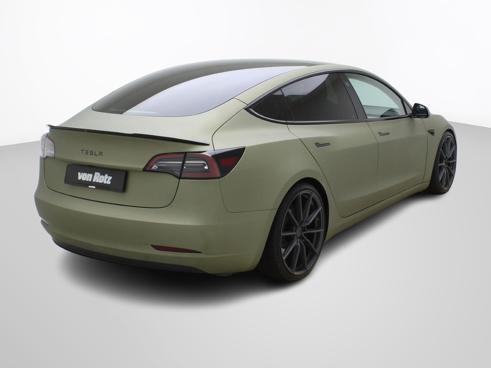 TESLA Model 3 Long Range Dual Motor AWD-image-4