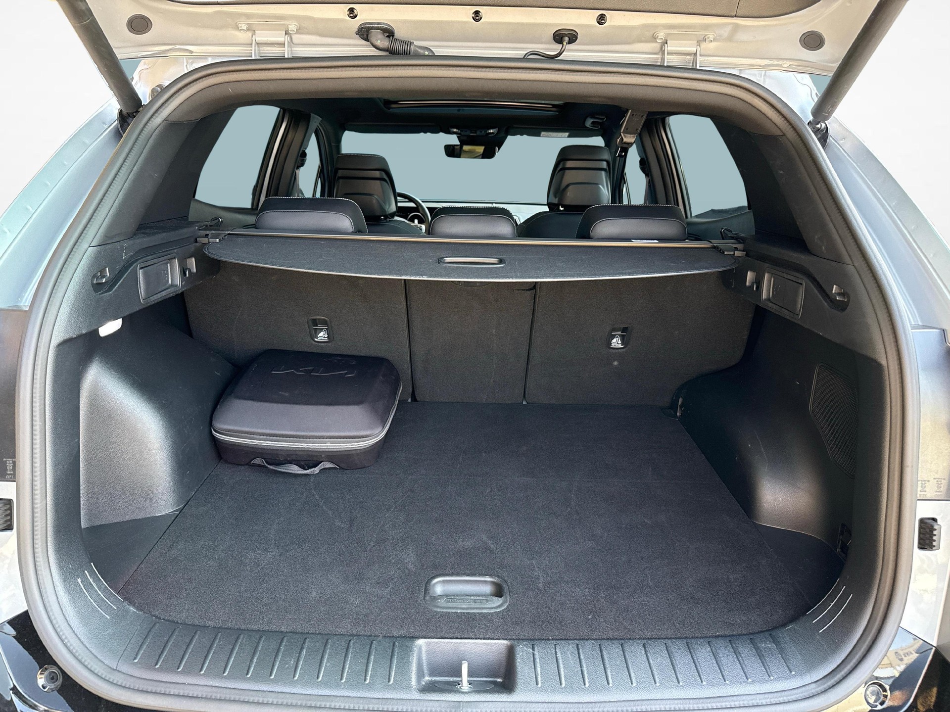 KIA Sportage 1.6 T-GDi PHEV GT-Line-image-11