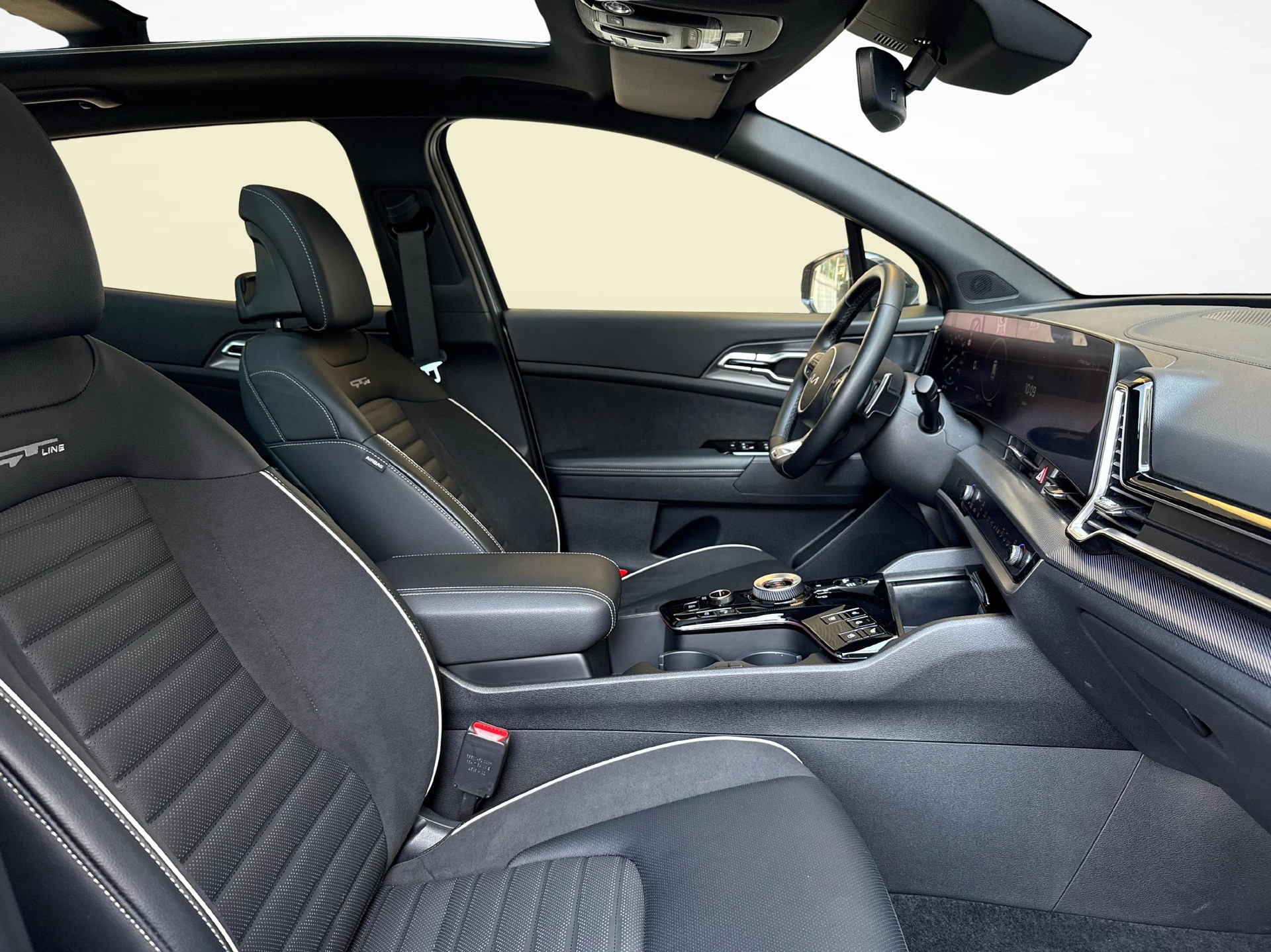 KIA Sportage 1.6 T-GDi PHEV GT-Line-image-9