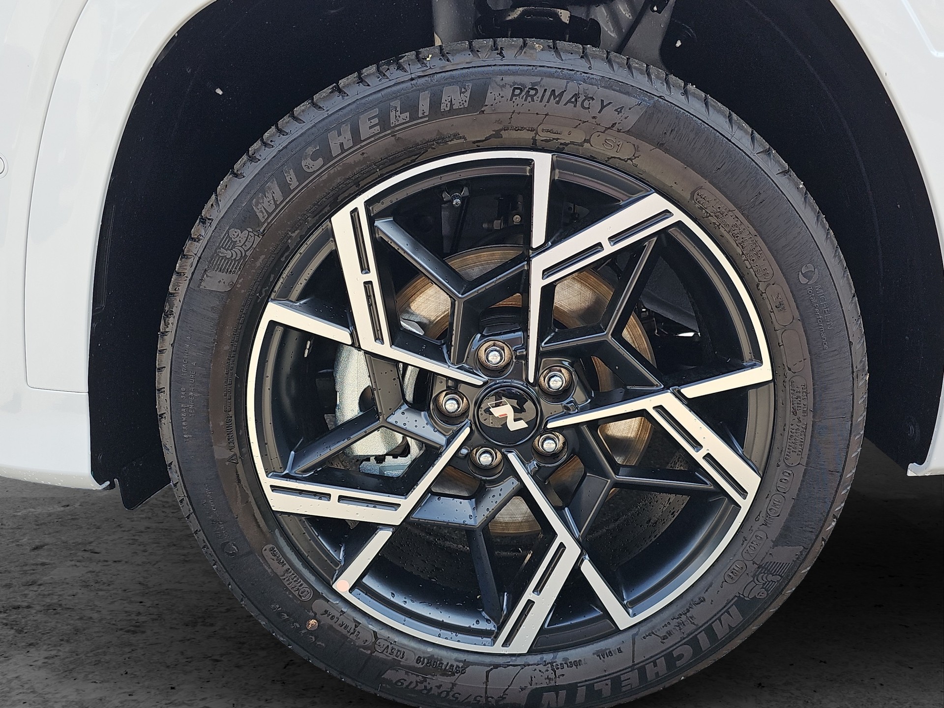 HYUNDAI Tucson 1.6 T-GDi HEV N-Line 4WD-image-8