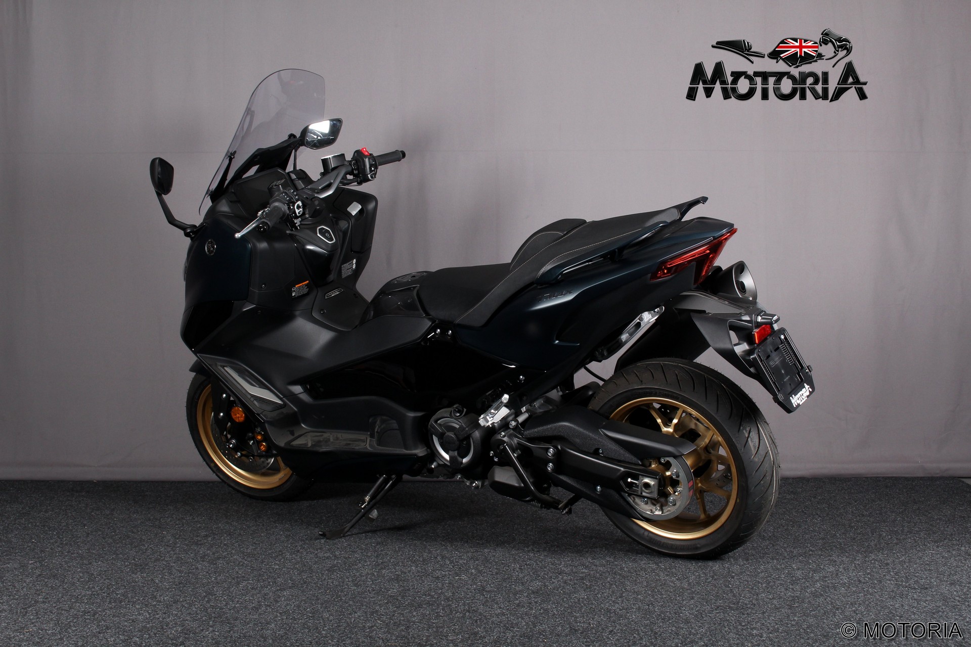 YAMAHA T-MAX Tech-Max XP 560-showroom-element-3