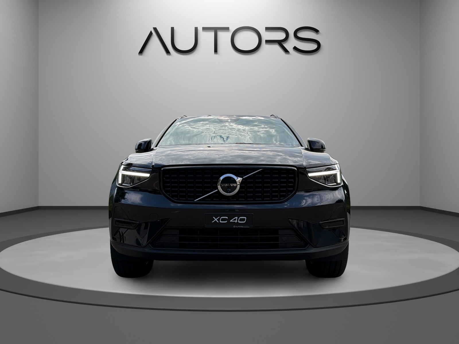 VOLVO XC40 B3 Benzin Mild Hybrid Plus Dark DCT-image-1