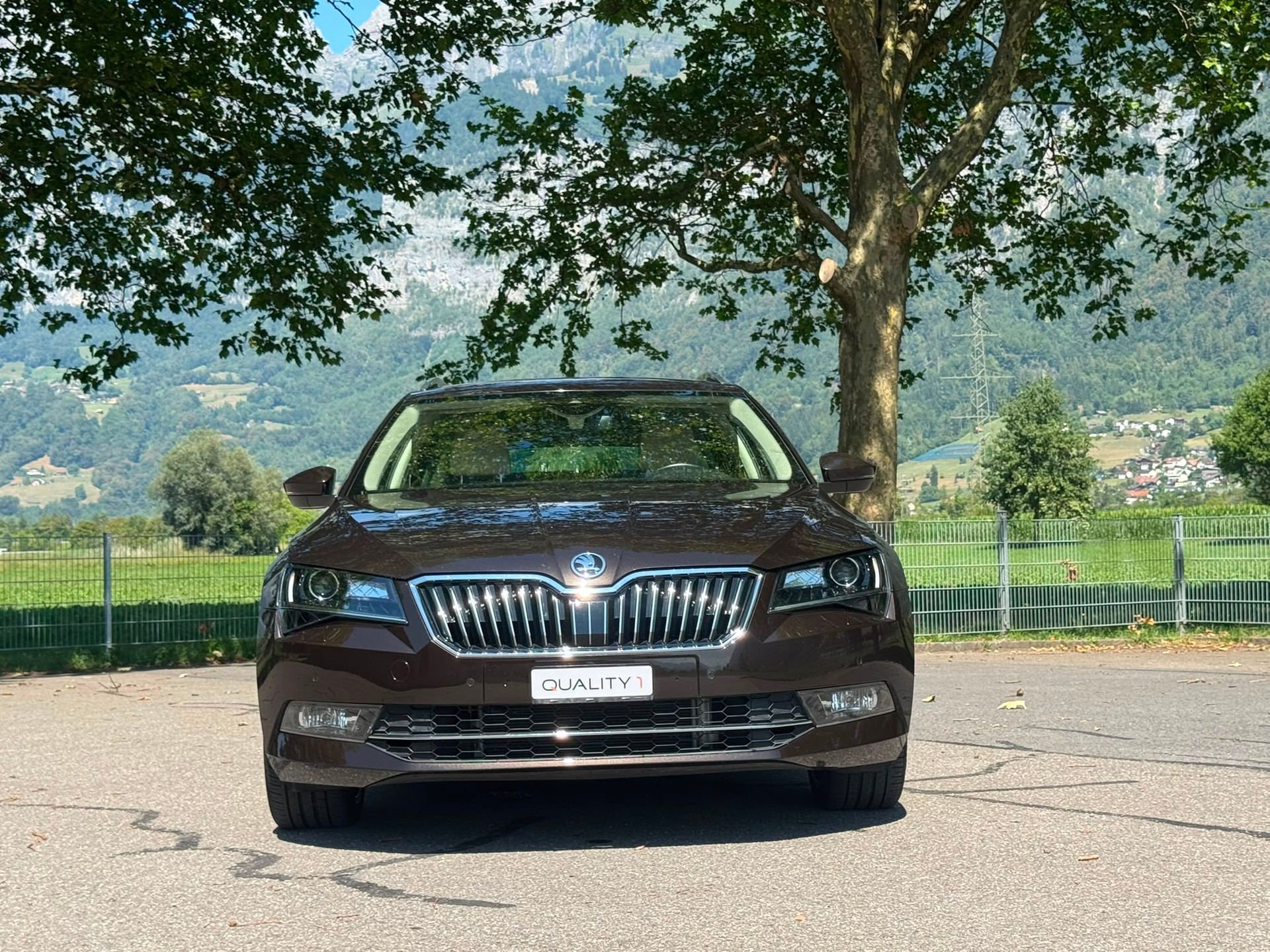 SKODA Superb Combi 2.0 TDi L&K 4x4 DSG-image-0