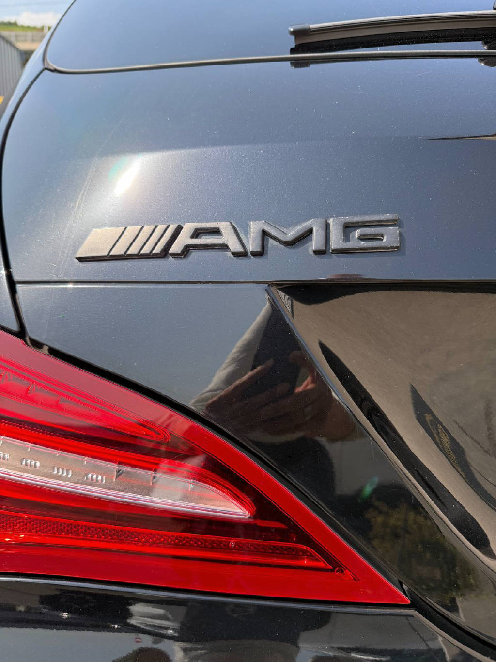 MERCEDES-BENZ CLA 45 AMG 4m Shooting Brake-image-15