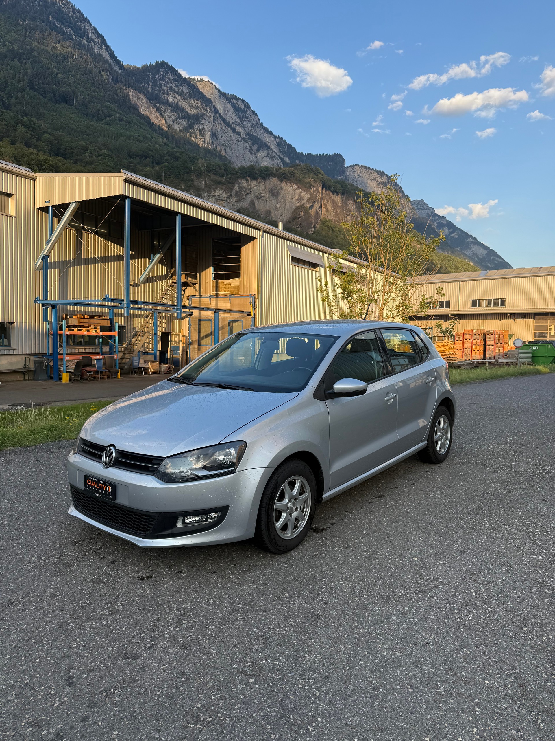VW Polo 1.4 16V Trendline-image-1