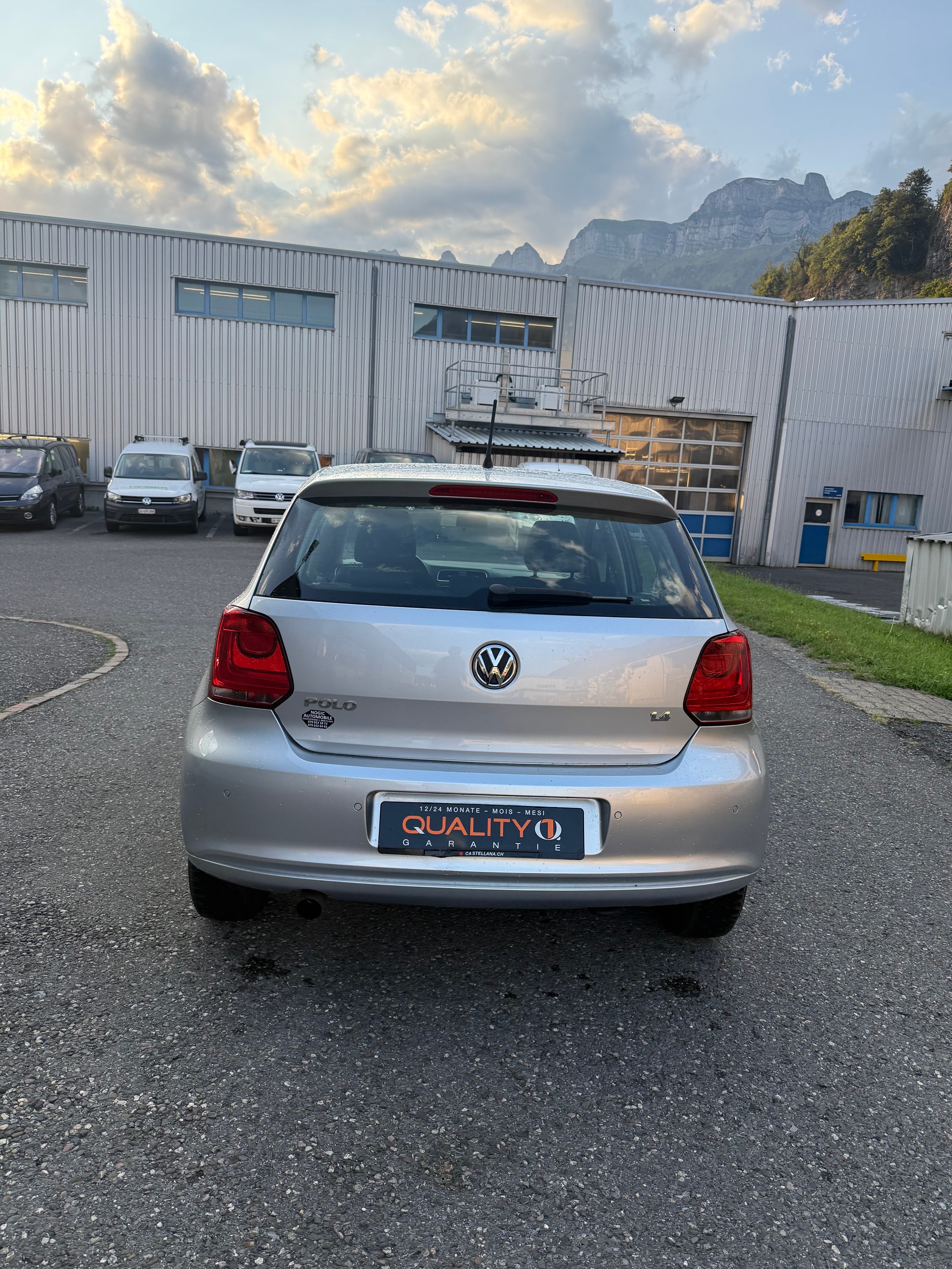 VW Polo 1.4 16V Trendline-image-11