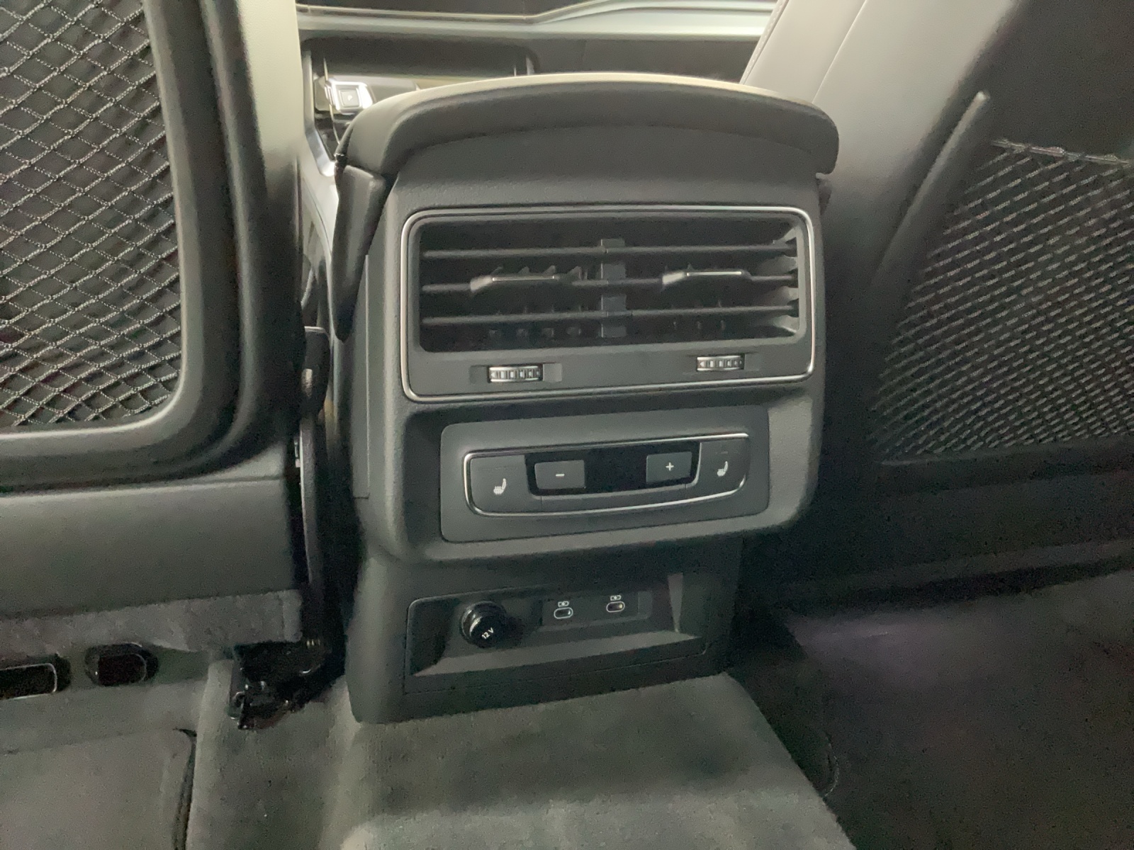 AUDI Q7 SUV TFSI e quattro 290 kW S line Attraction tiptronic-image-10