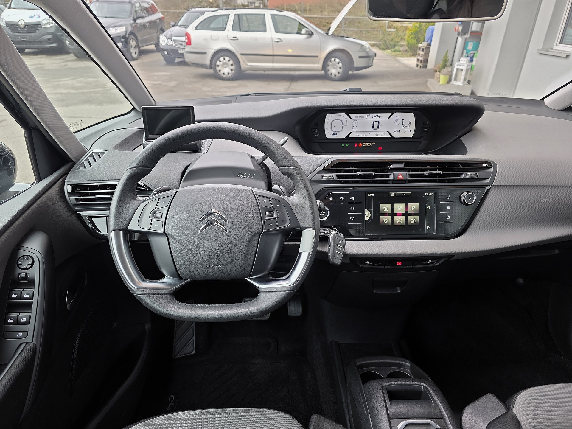 CITROEN C4 Picasso 1.6 e-HDi Séduction ETG6-image-12