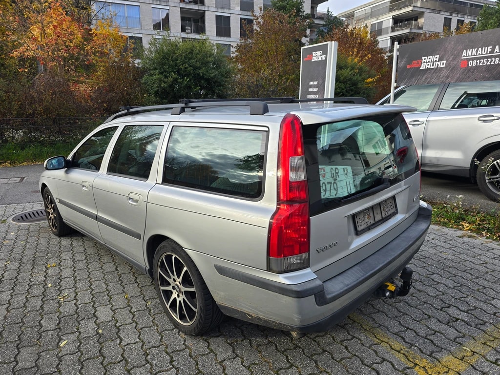 VOLVO V70 2.4T Ocean Race-image-6