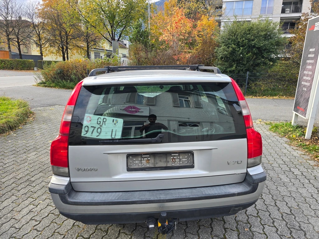 VOLVO V70 2.4T Ocean Race-image-5