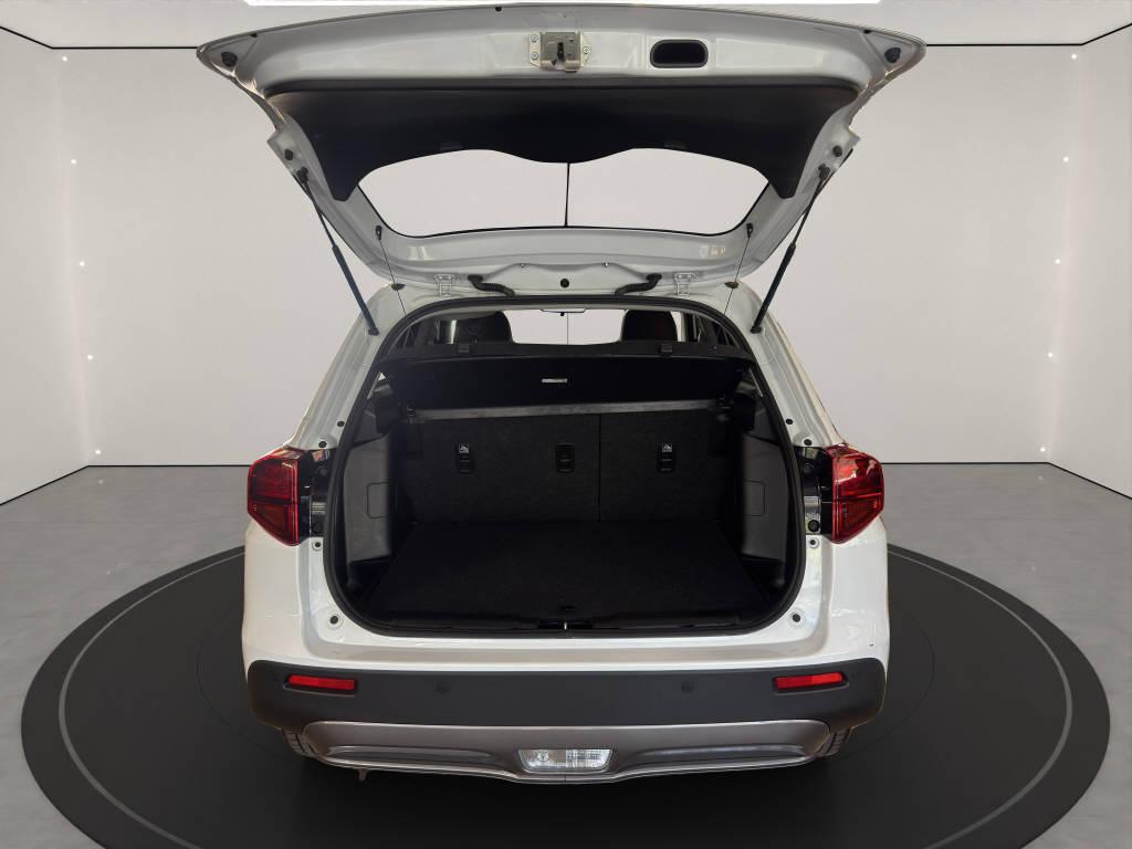 SUZUKI Vitara 1.4 T Compact+ Hybrid 4x4-image-18