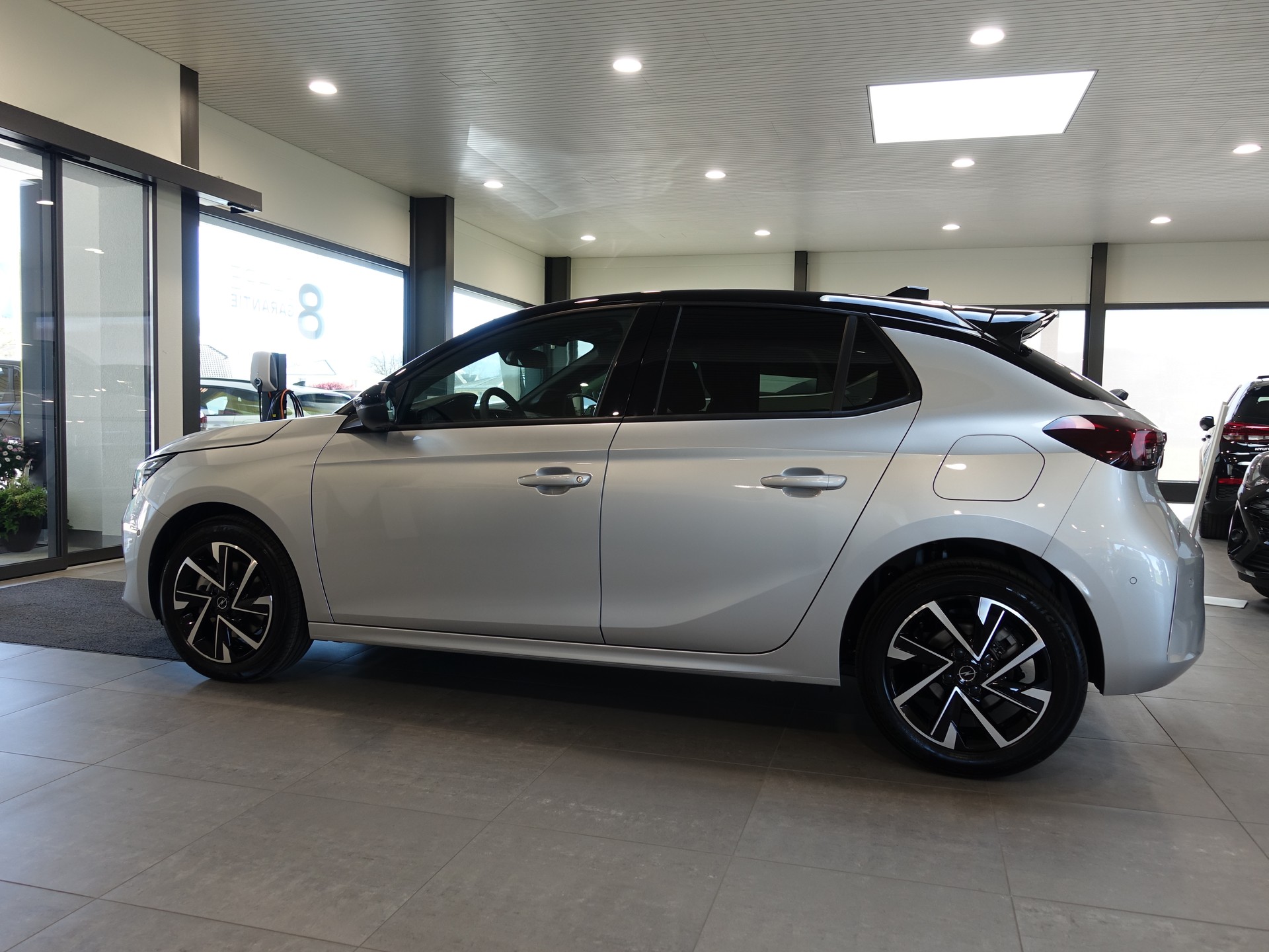 OPEL Corsa 1.2 MHEV GS-image-11