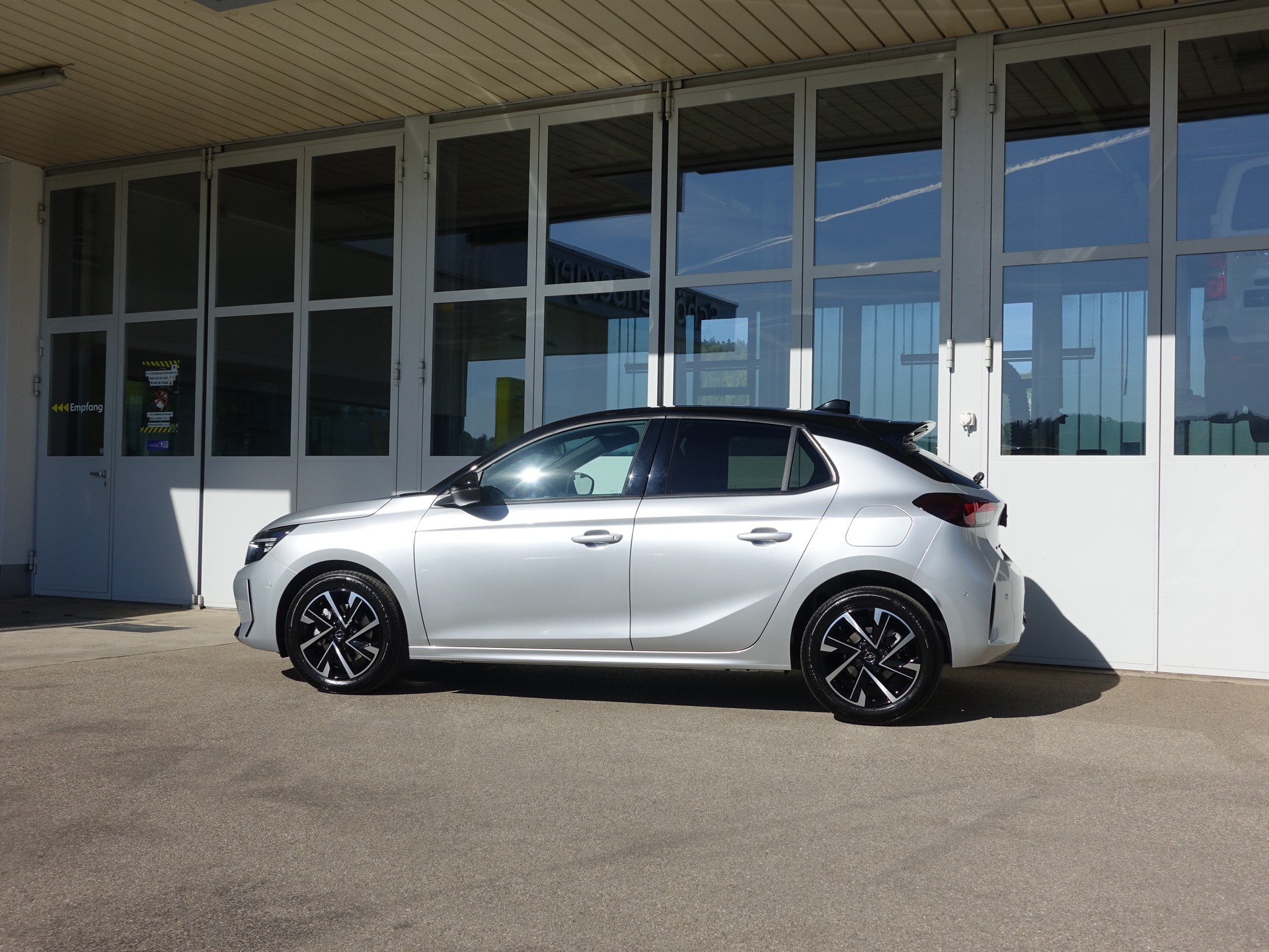 OPEL Corsa 1.2 MHEV GS-image-3