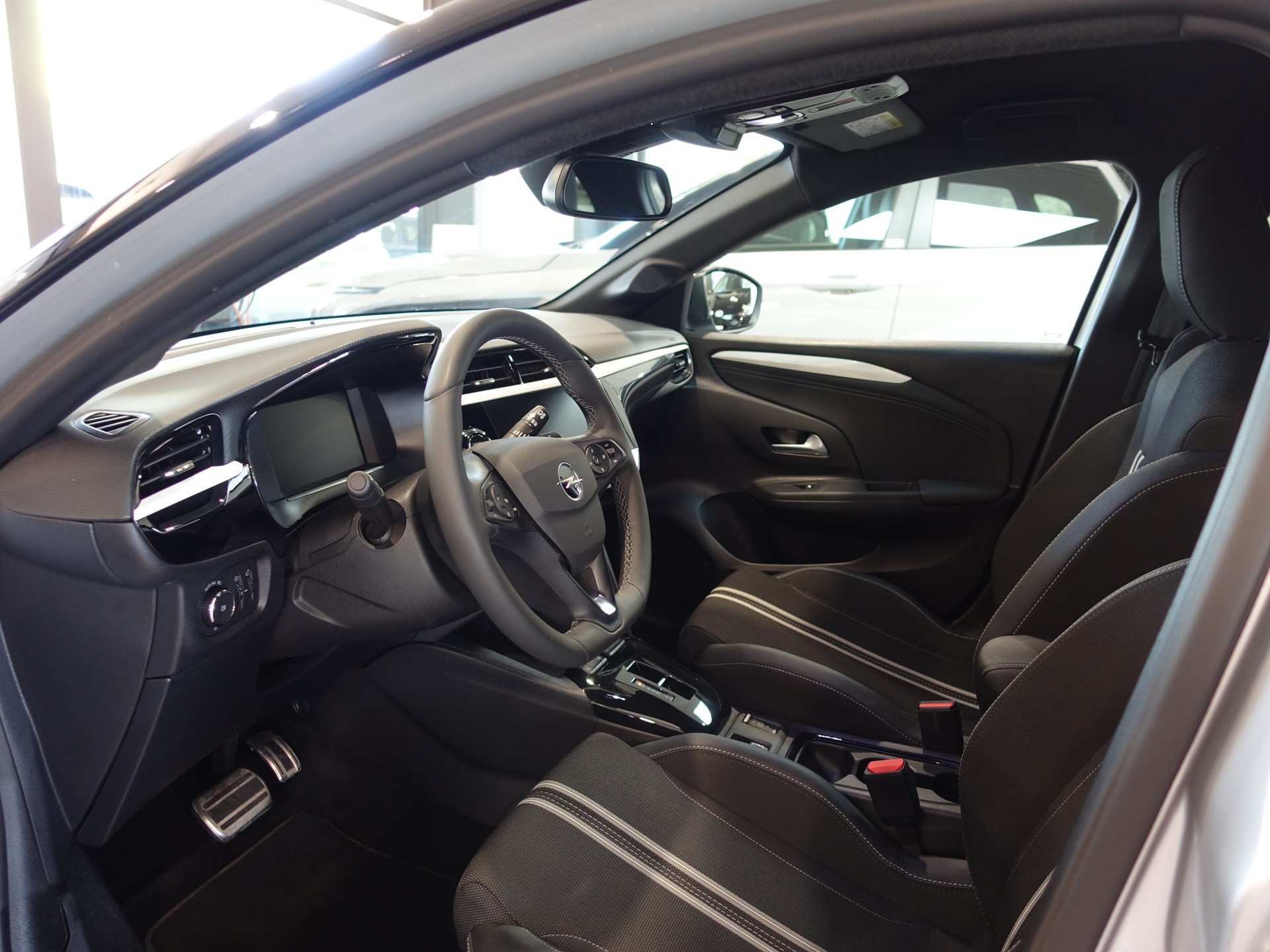 OPEL Corsa 1.2 MHEV GS-image-18