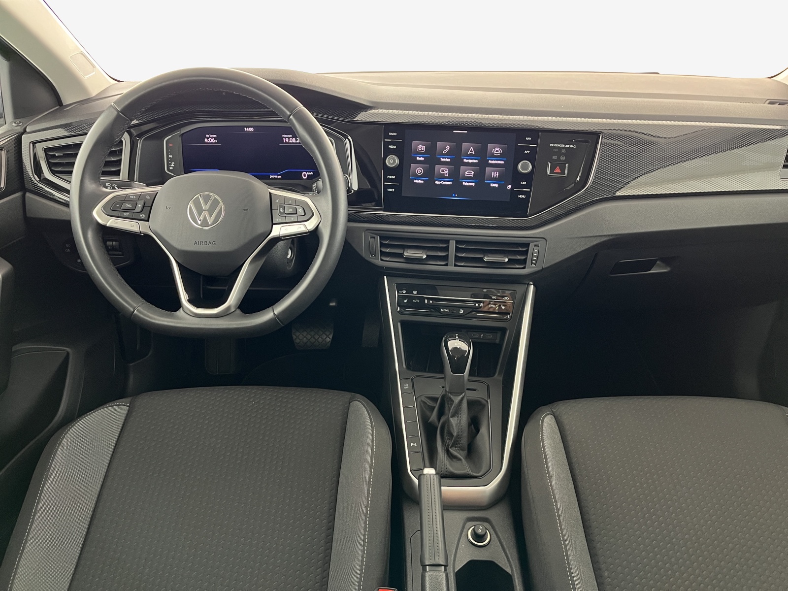 VW Polo 1.0 TSI Life DSG-image-8