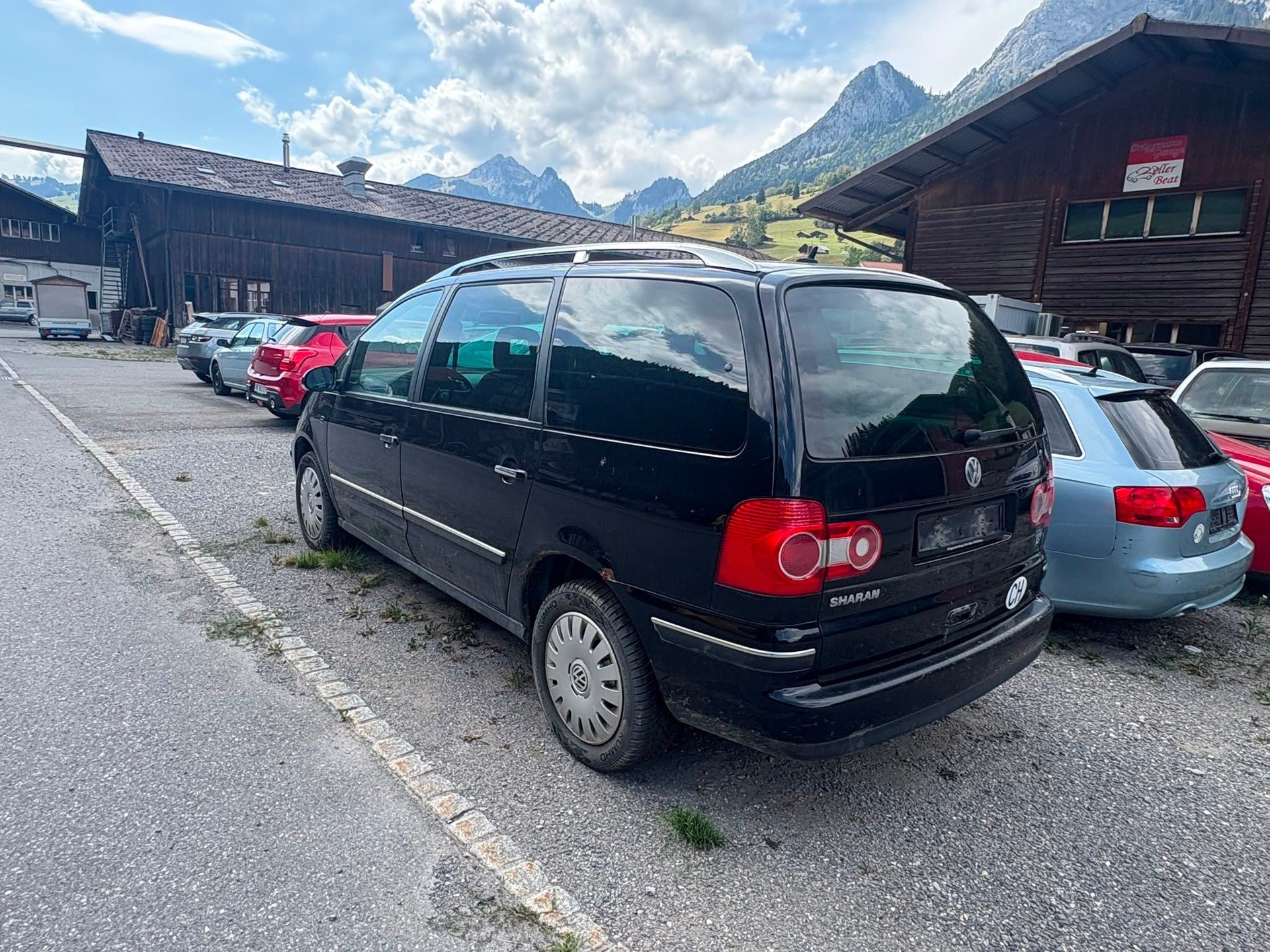 VW Sharan 1.9 TDI Trendline 4Motion-image-8