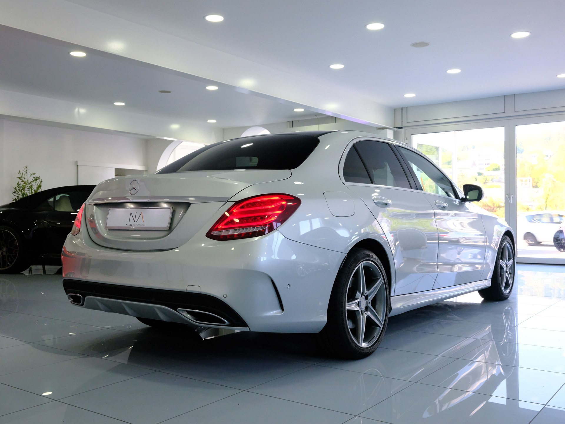 MERCEDES-BENZ C 250 d Swiss Star AMG Line 4Matic 9G-Tronic-image-6