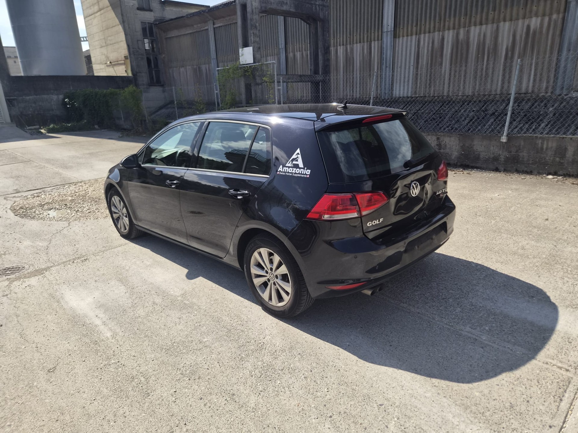 VW Golf 2.0 TDI Highline 4Motion-image-14